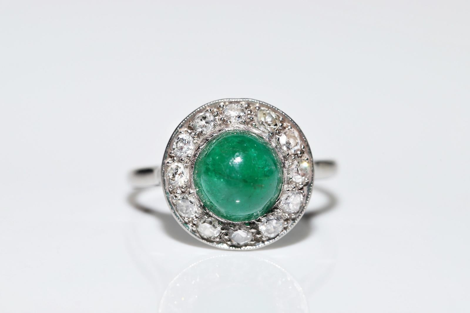 Brilliant Cut Antique Circa 1920s Platinum Natural Diamond And Cabochon Emerald Ring  For Sale