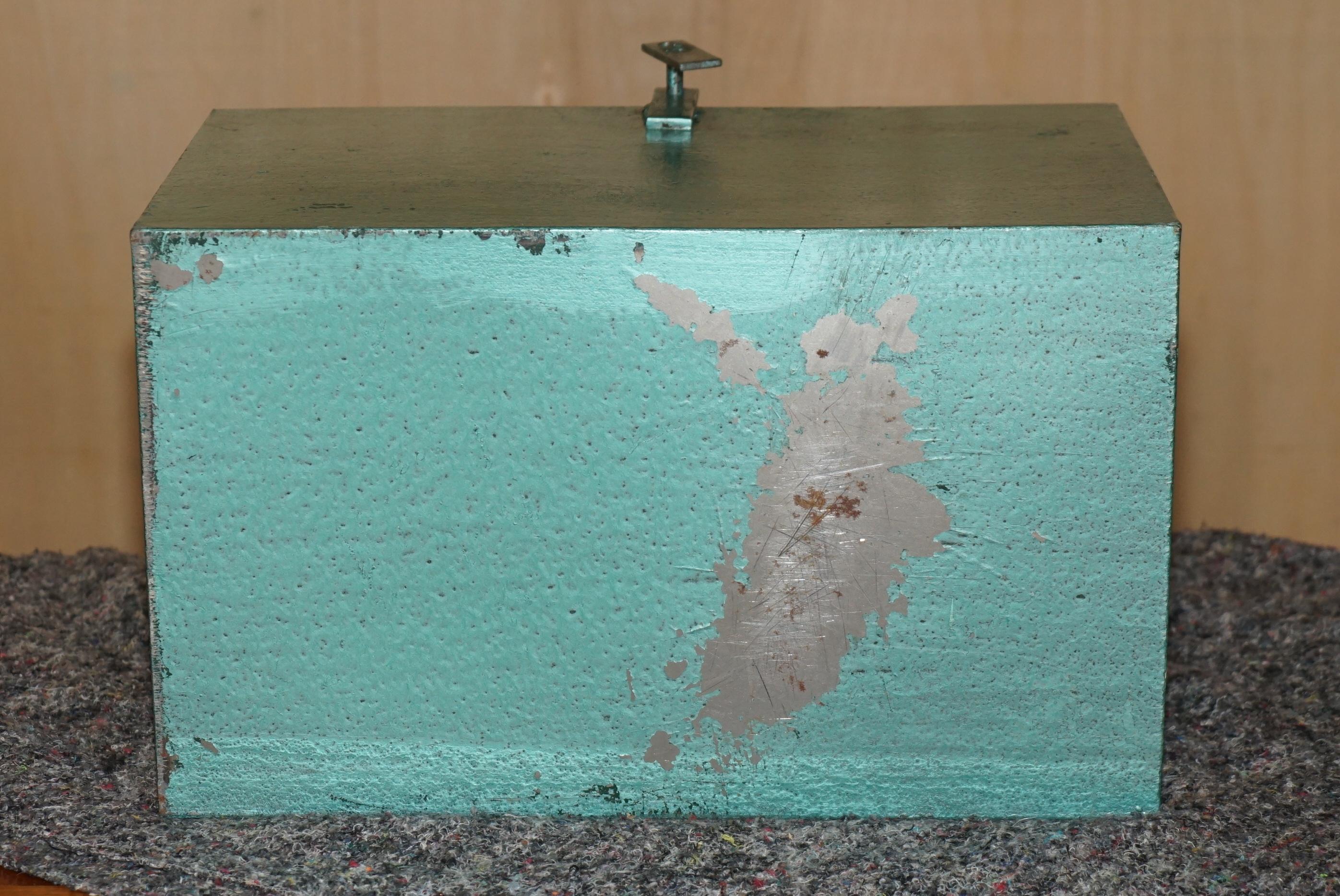 Industrial ANTIQUE CIRCA 1920's TEAL COLOURED LOCKABLE MACHINIST WORK TOOL BOX WITH LOCK For Sale
