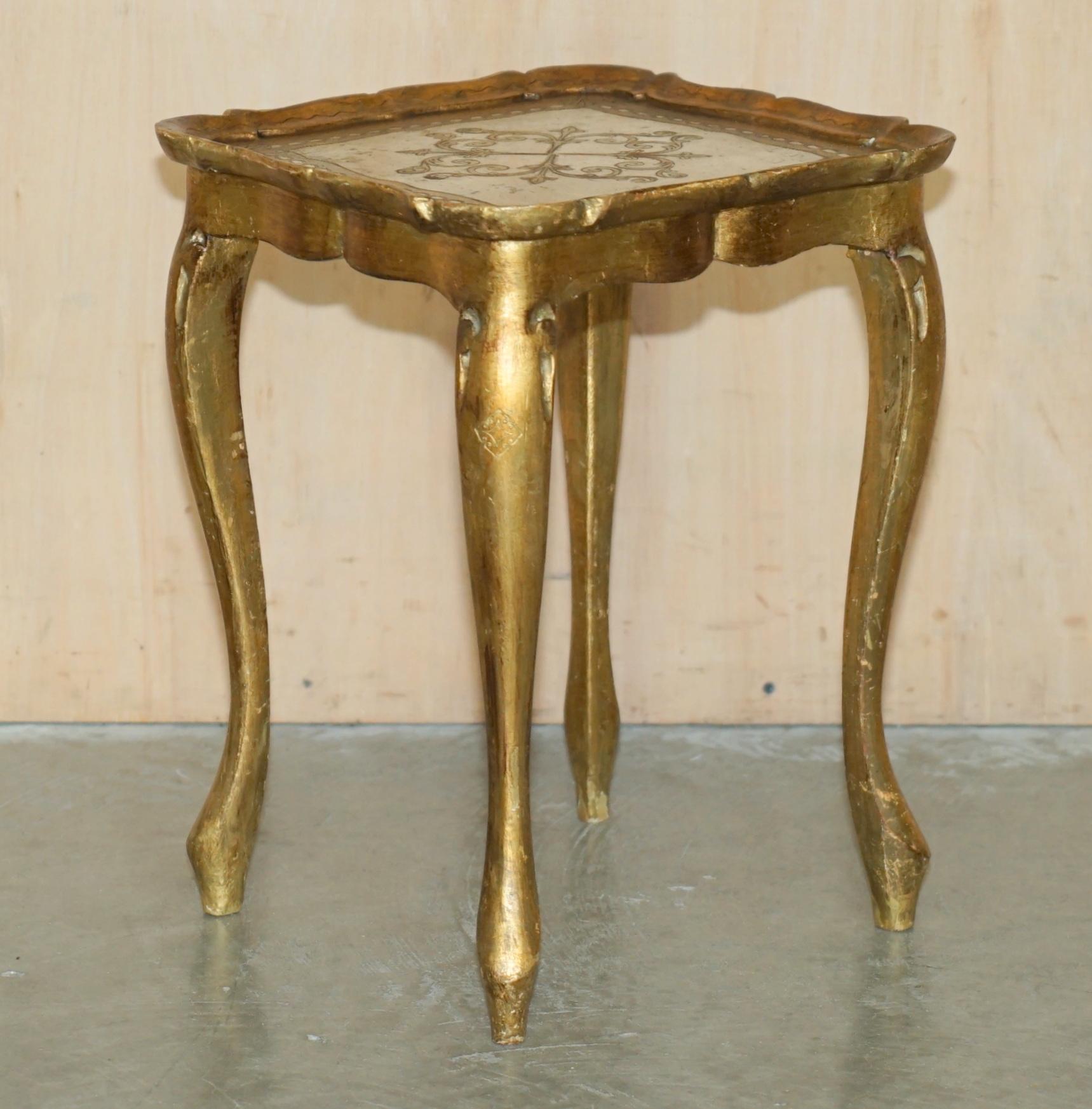 ANTIQUE CIRCA 1930 FLORENTINE VENETIAN HAND PAiNTED & GILT NEST OF THREE TABLES For Sale 11