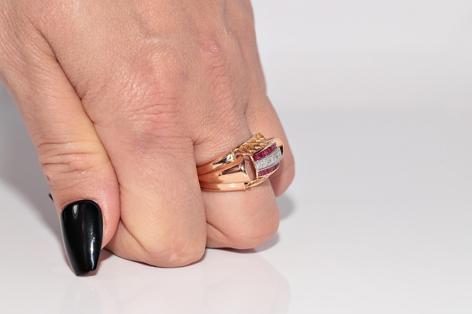 Bague débardeur ancienne des années 1930 en or 18 carats, diamant naturel et rubis taille baguette en vente 7