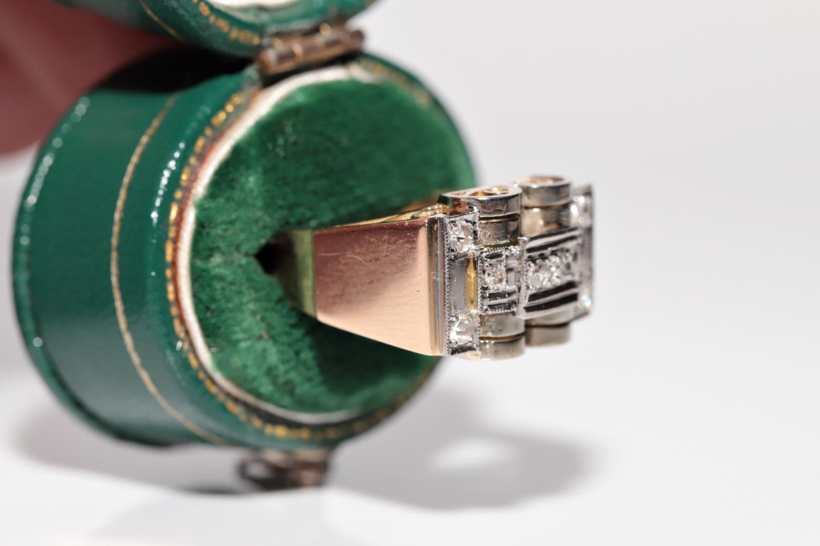Art Déco Antico, circa 1930, fatto a mano  Anello con serbatoio decorato con diamanti naturali in oro 18k in vendita
