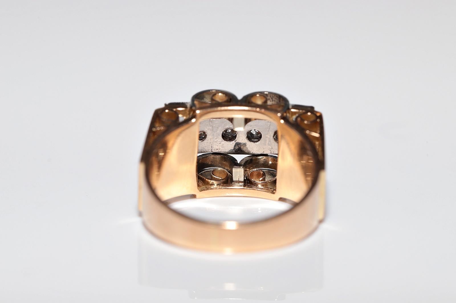 Antico, circa 1930, fatto a mano  Anello con serbatoio decorato con diamanti naturali in oro 18k in vendita 1