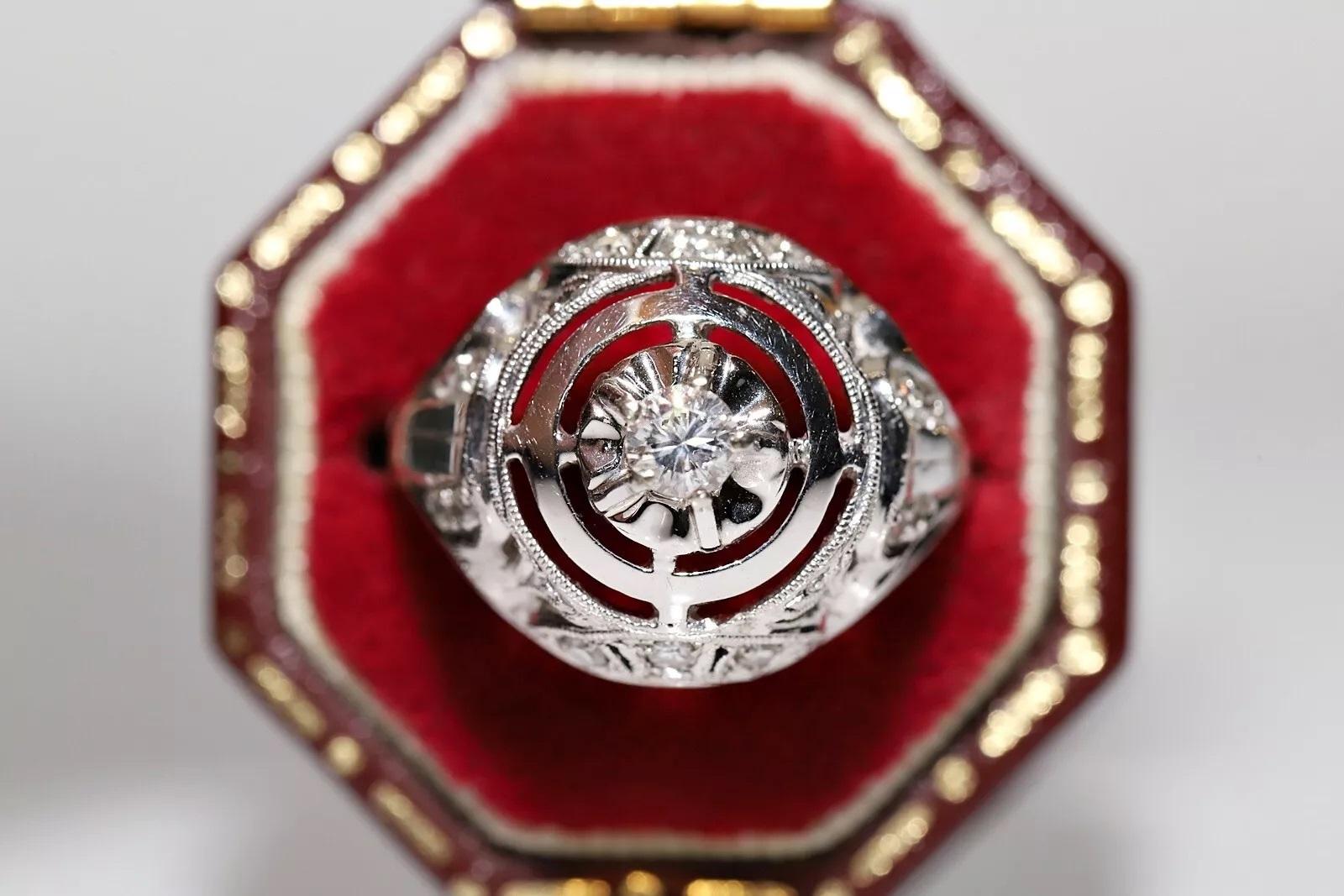 Antique Circa 1930s Handmade 18k Gold Natural Diamond Decorated Ring For Sale 4