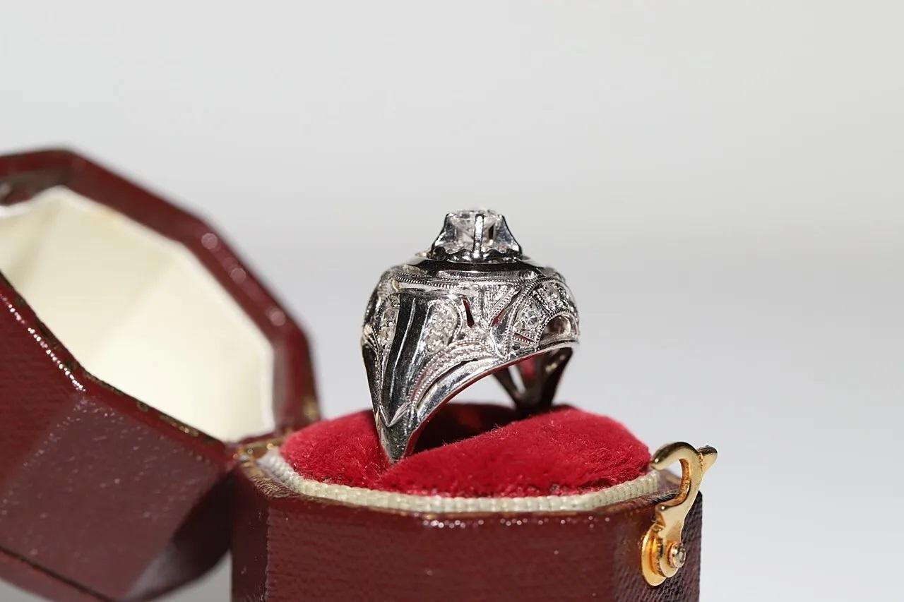 Antique Circa 1930s Handmade 18k Gold Natural Diamond Decorated Ring For Sale 5