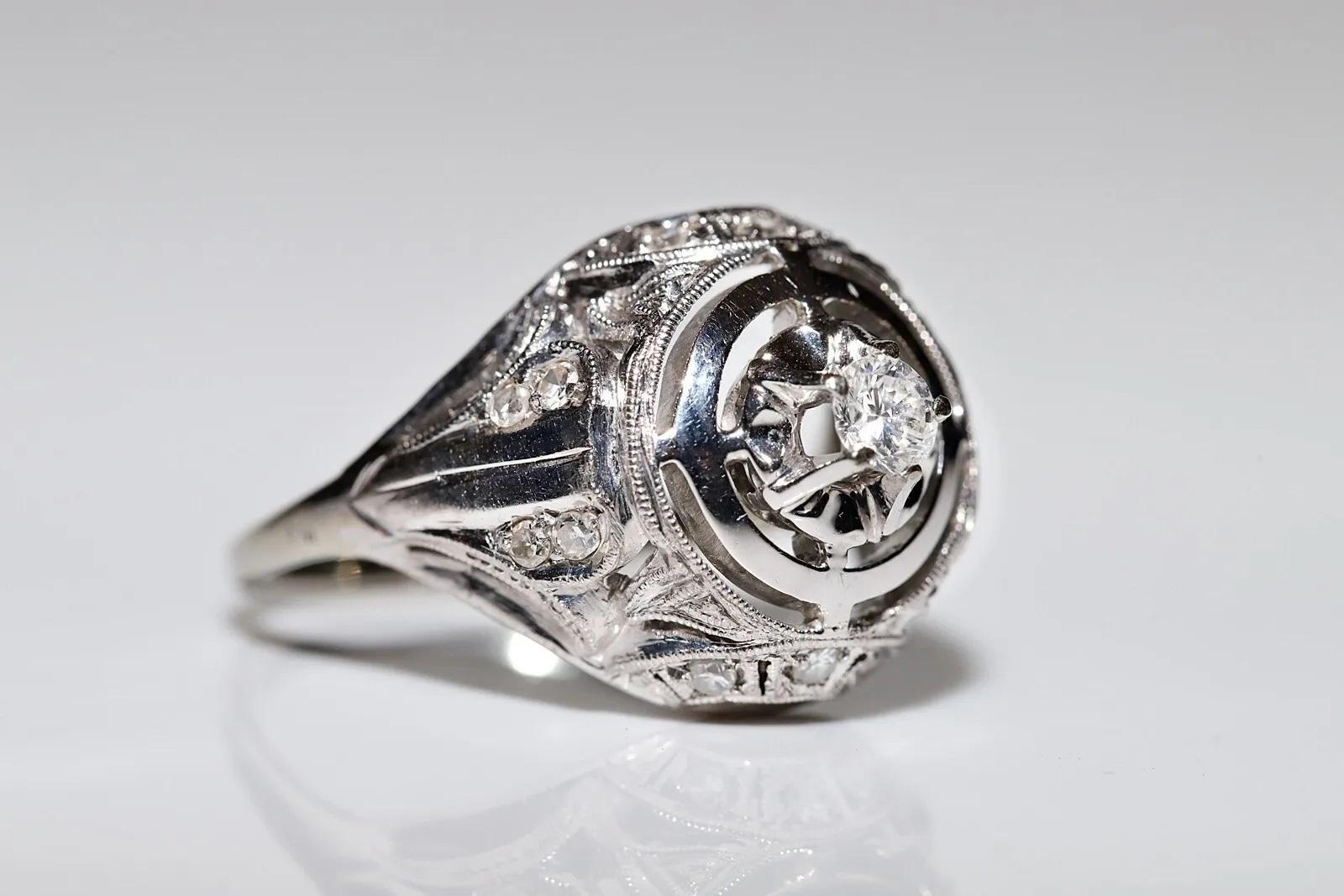 Antique Circa 1930s Handmade 18k Gold Natural Diamond Decorated Ring For Sale 7