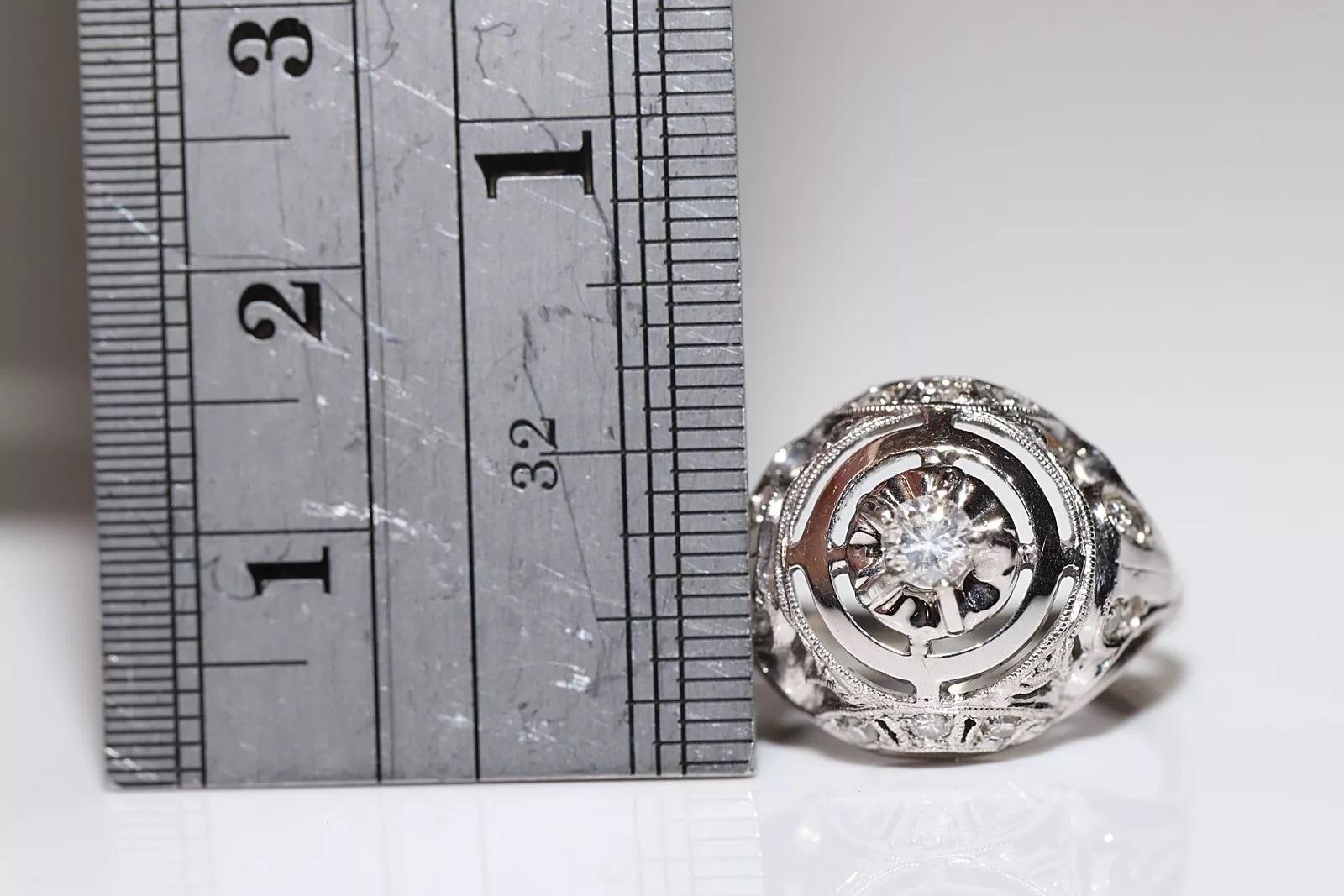 Bague ancienne des années 1930 faite à la main en or 18 carats décorée de diamants naturels Pour femmes en vente