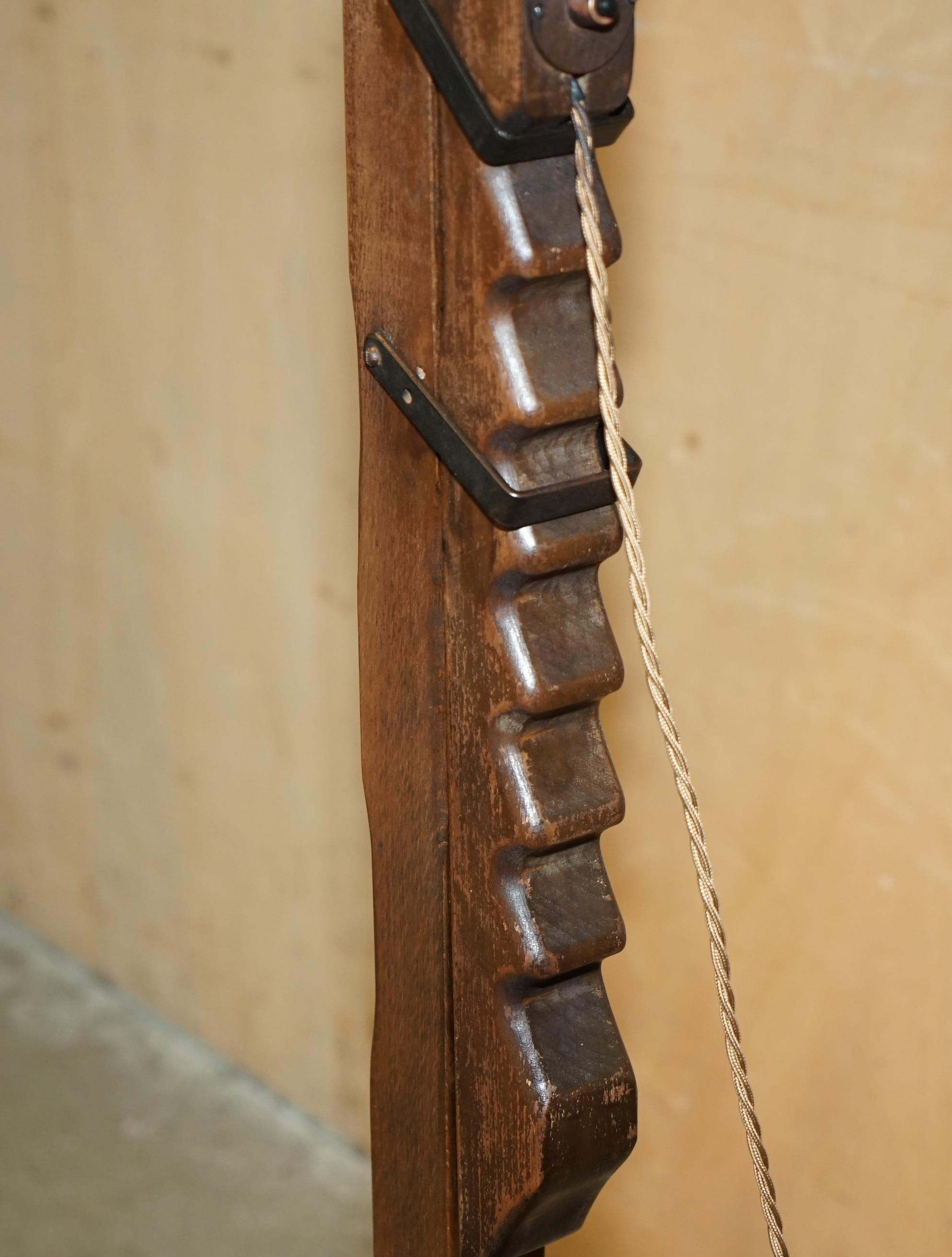 Mid-20th Century ANTIQUE CIRCA 1930's MISSION ARTS & CRAFTS CARVED OAK ADJUSTABLE FLOOR LAMP For Sale