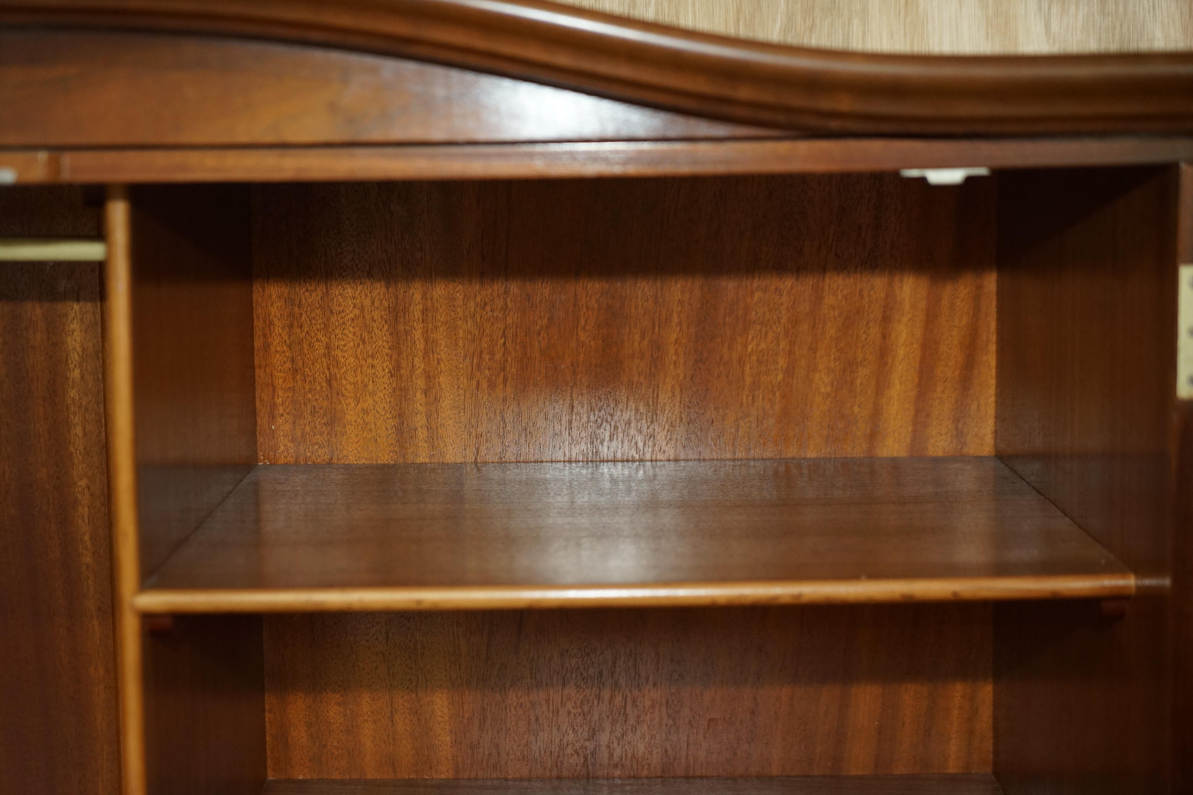 ANTIQUE CIRCA 1940's BURR WALNUT LARGE WARDROBE SPLITS IN TWO FOR EASY TRANSPORT 8