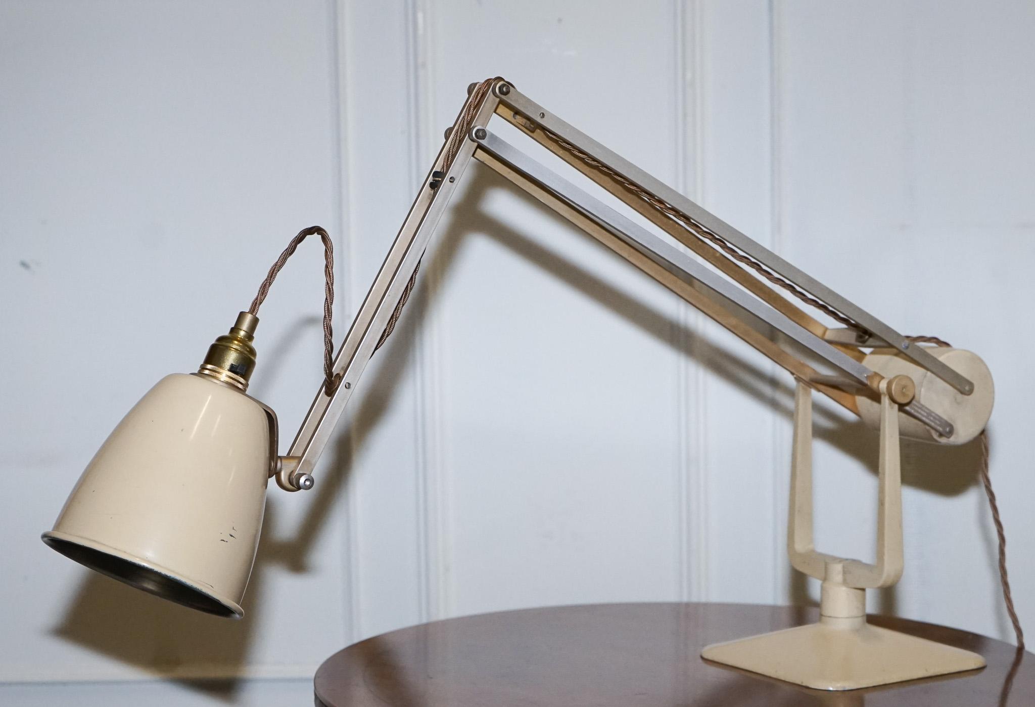 ANTIQUE CIRCA 1950 RECLAIMED HADRILL & HORSTMANN COUNTERPOiSE DESK LAMP en venta 10