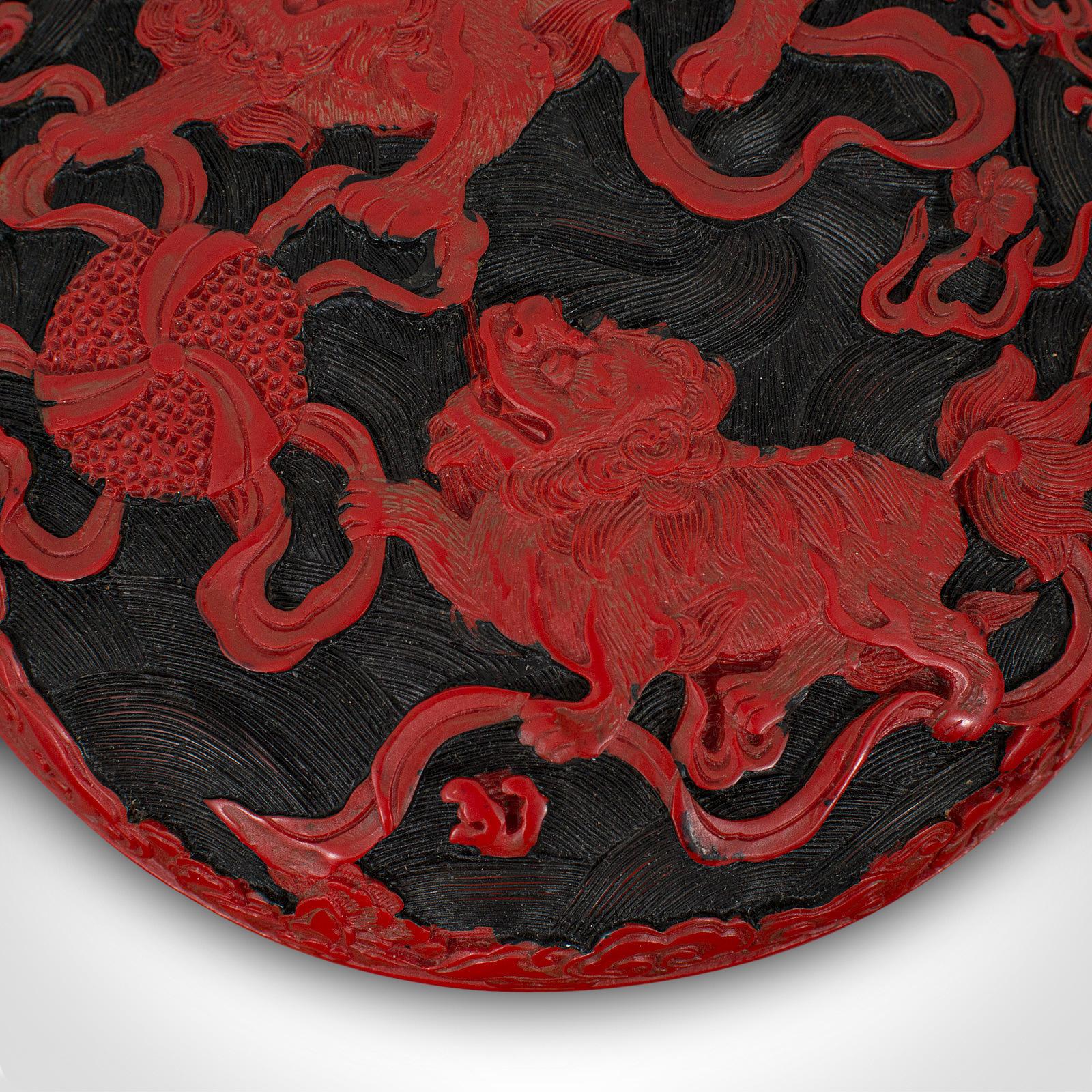 Antique Circular Box Chinese Cinnabar, Decorative Tray, Qing Dynasty, circa 1900 5