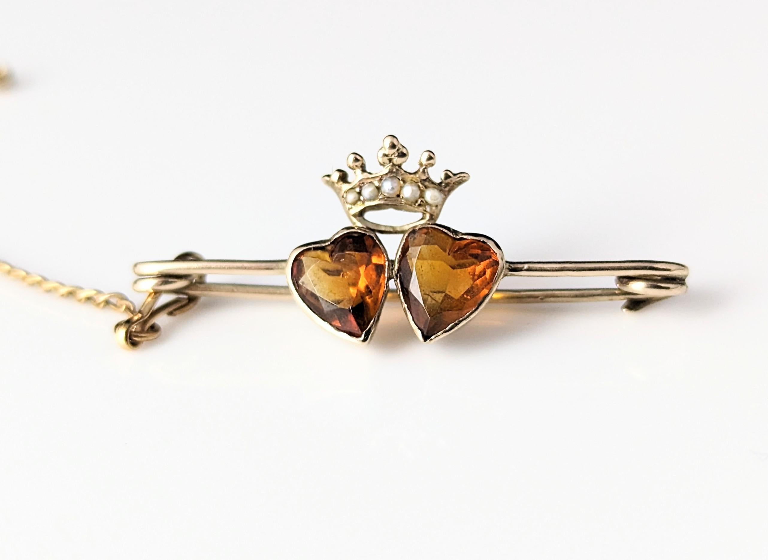 Antique Citrine double crowned hearts brooch, 9k gold, Luckenbooth  6