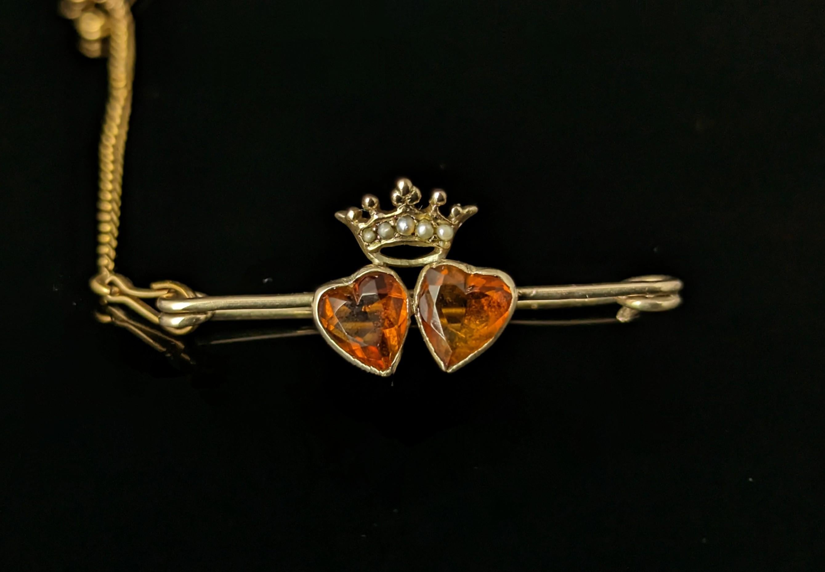 Heart Cut Antique Citrine double crowned hearts brooch, 9k gold, Luckenbooth 