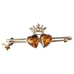 Antique Citrine double crowned hearts brooch, 9k gold, Luckenbooth 