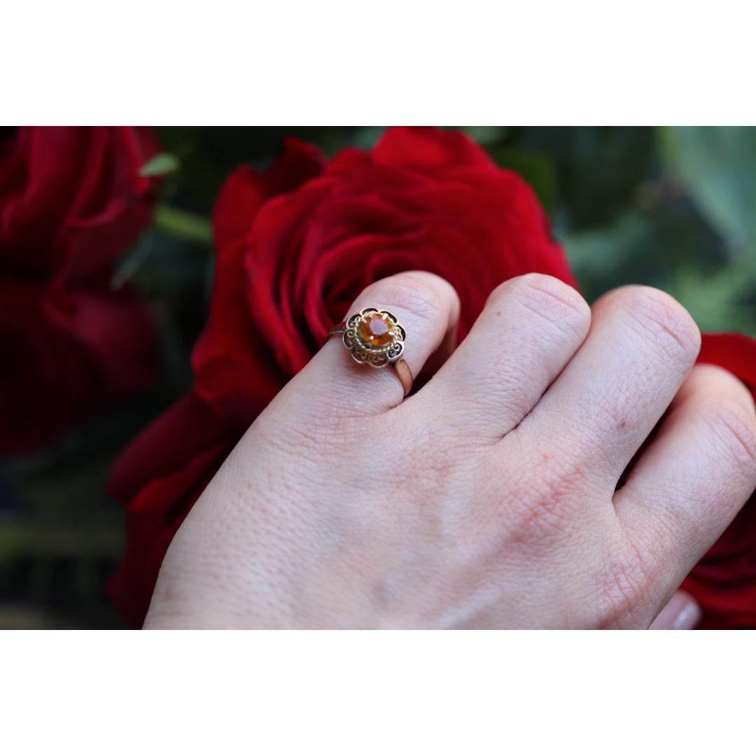Bague fleur ancienne en citrine. Bague filigrane fleur en or jaune 10 carats faite à la main Unisexe en vente