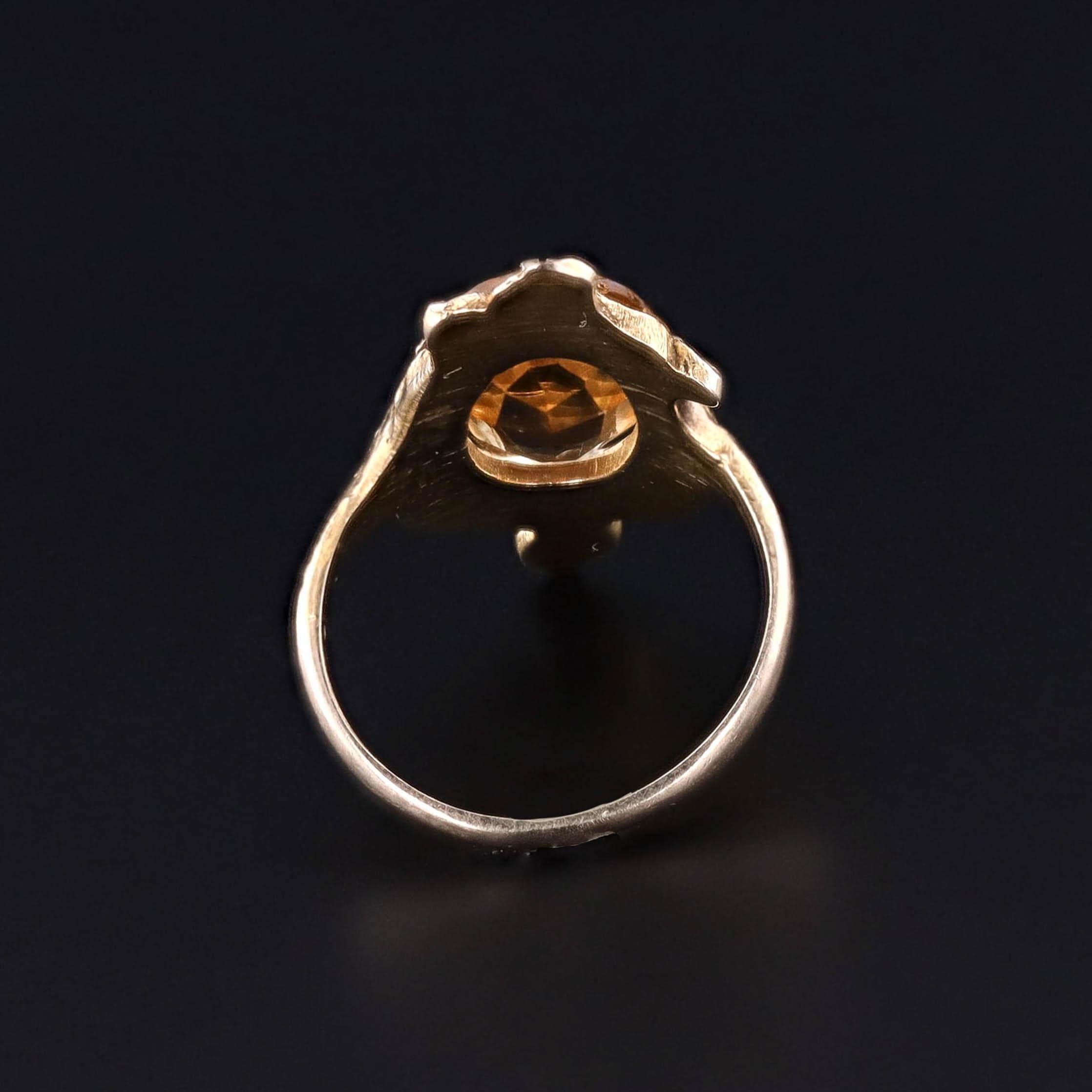 Taille ovale Bague ancienne en or 10k avec citrine en vente