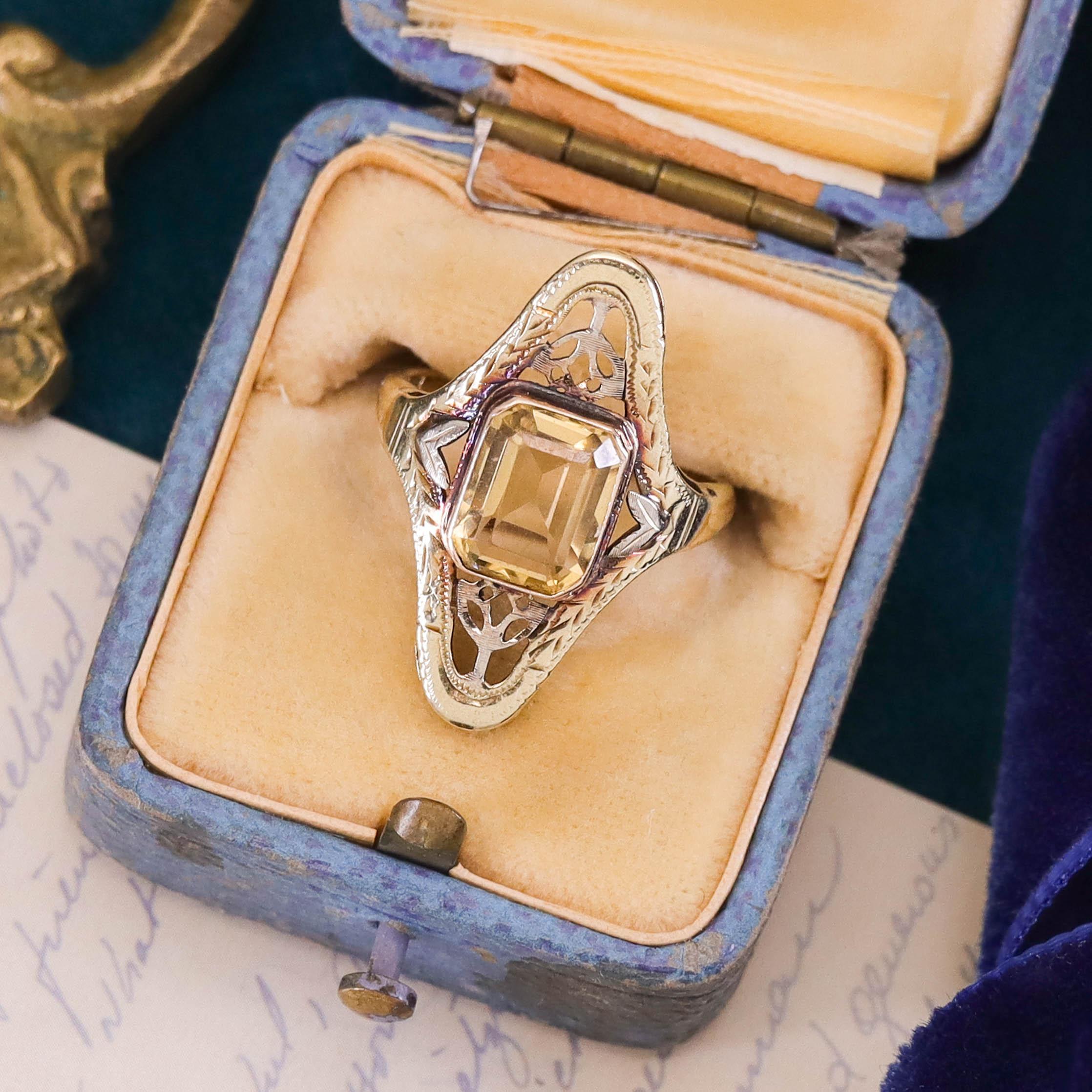 Bague ancienne en or 10k avec citrine en vente 1