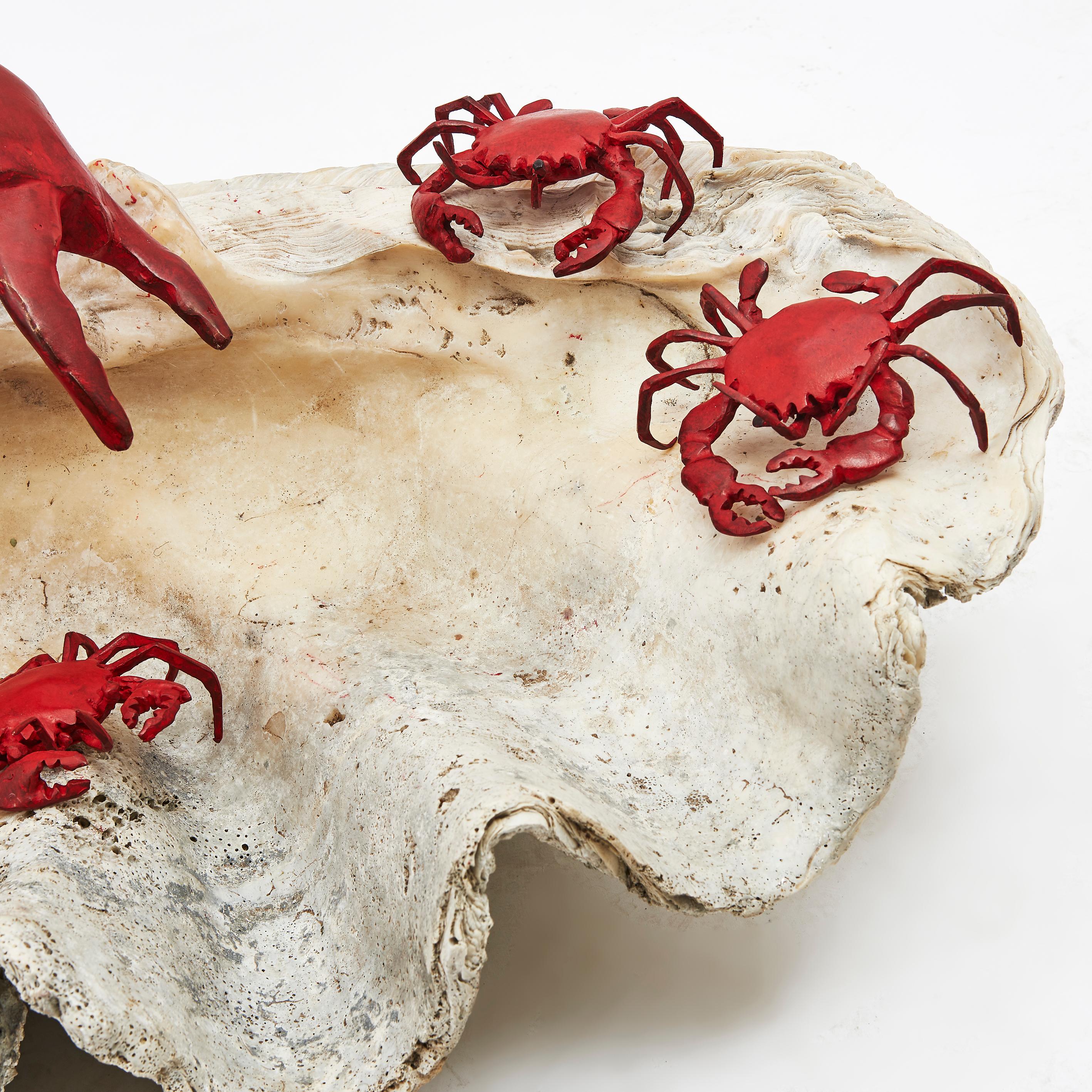 Antique Clam Shell Centre Piece with Paula Swinnen Crab Sculptures, 2019.  In Good Condition In London, GB