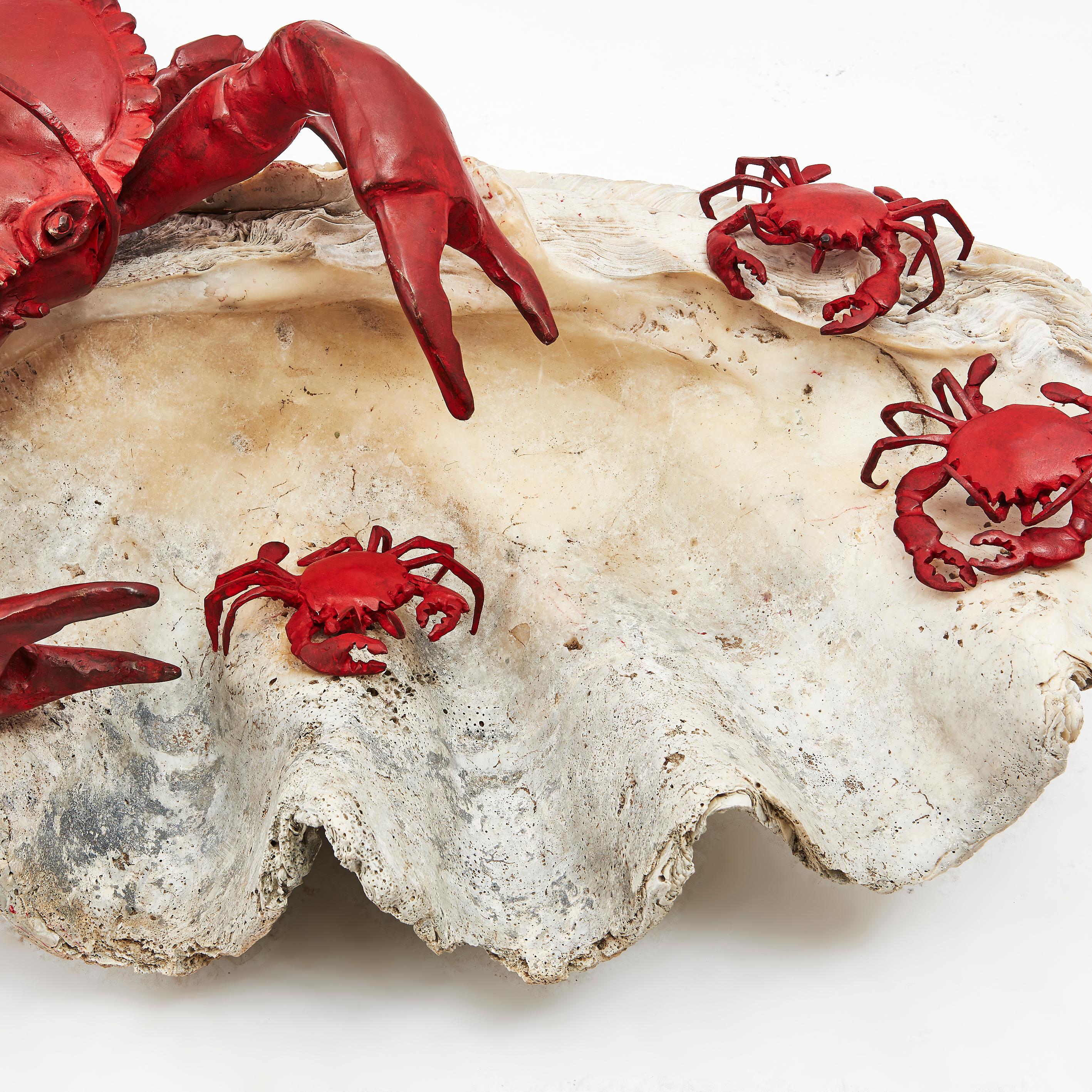 Bronze Antique Clam Shell Centre Piece with Paula Swinnen Crab Sculptures, 2019. 