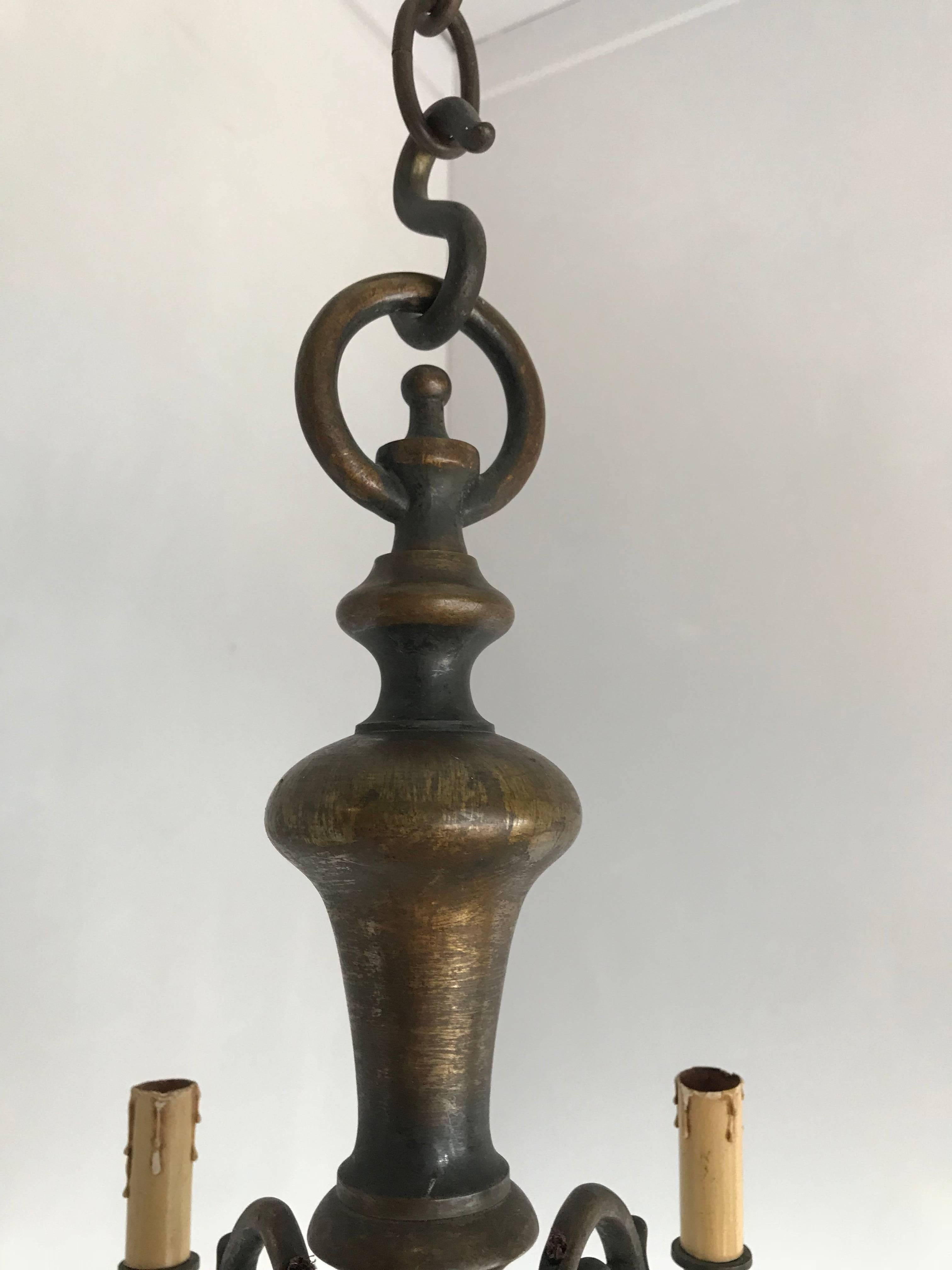 Antique Classic Design Heavy Bronze Six-Arm Candle or Electric Chandelier In Excellent Condition In Lisse, NL