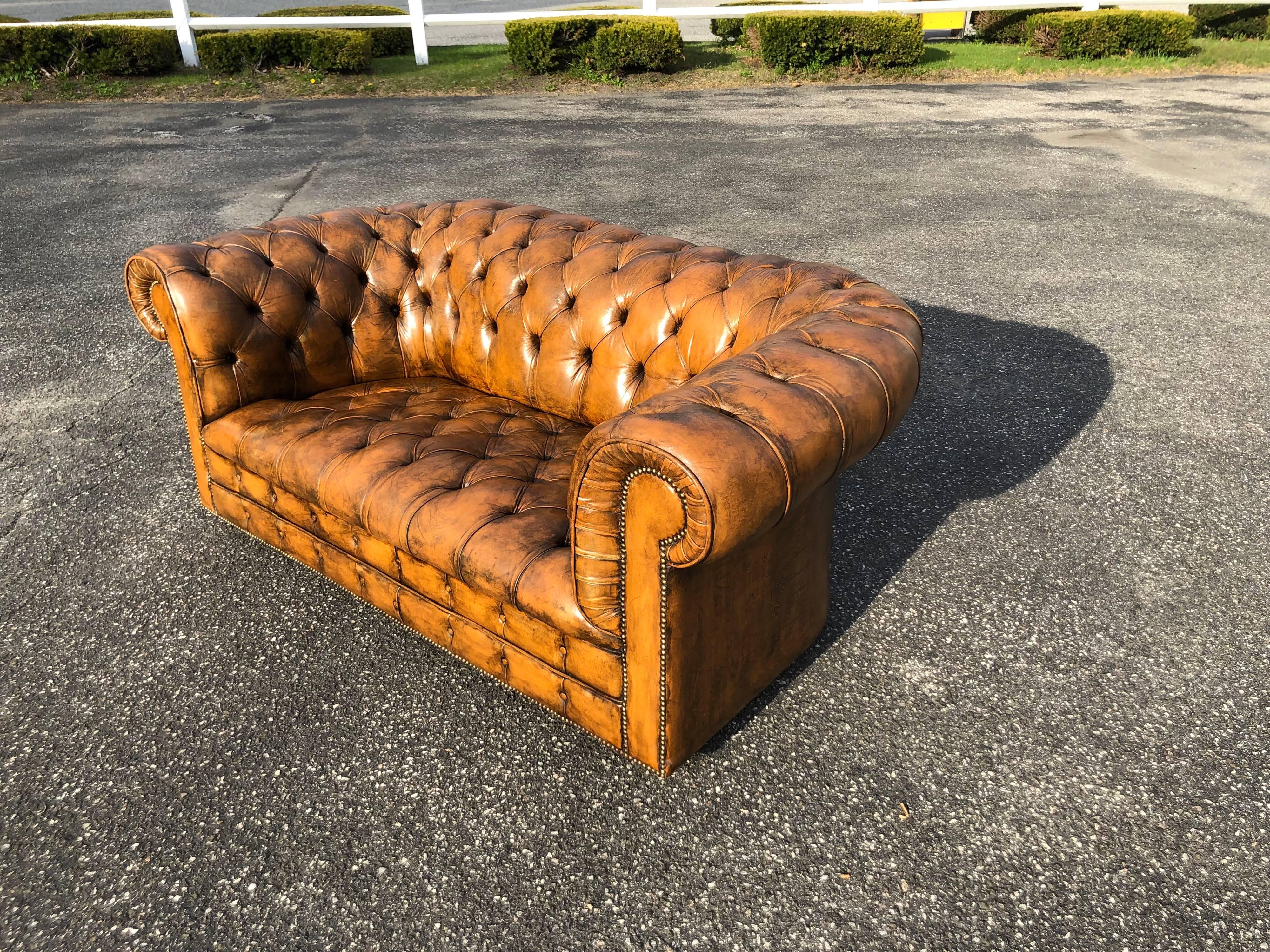English Antique Classic Leather Chesterfield Love Seat