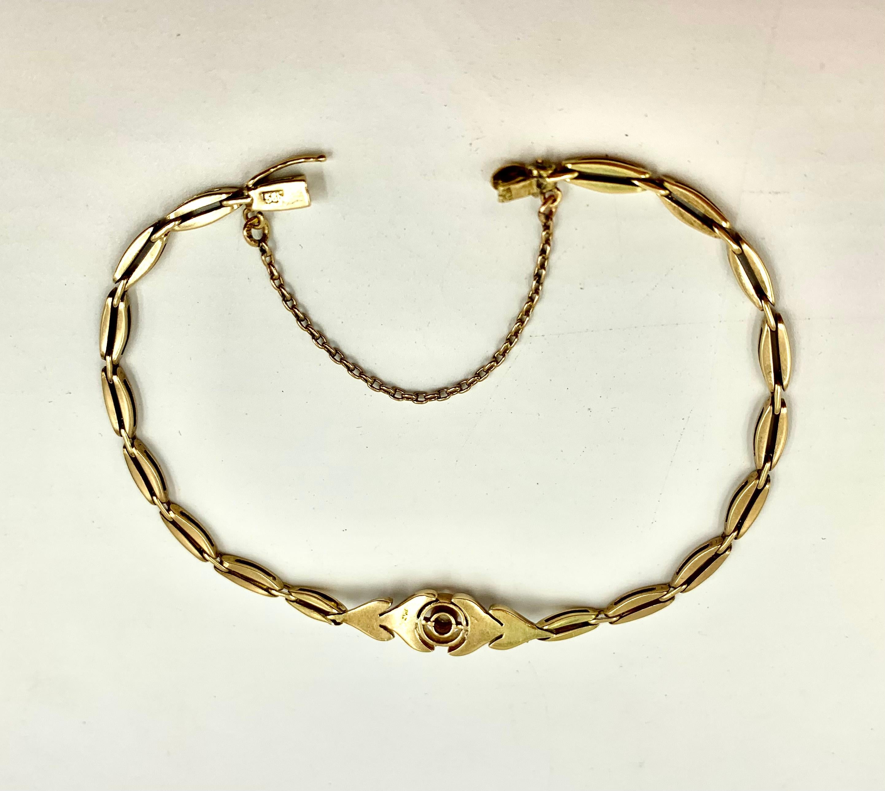 Taille vieille Europe Bracelet classique russe ancien à maillons en or jaune et blanc 56 diamants, années 1880 en vente