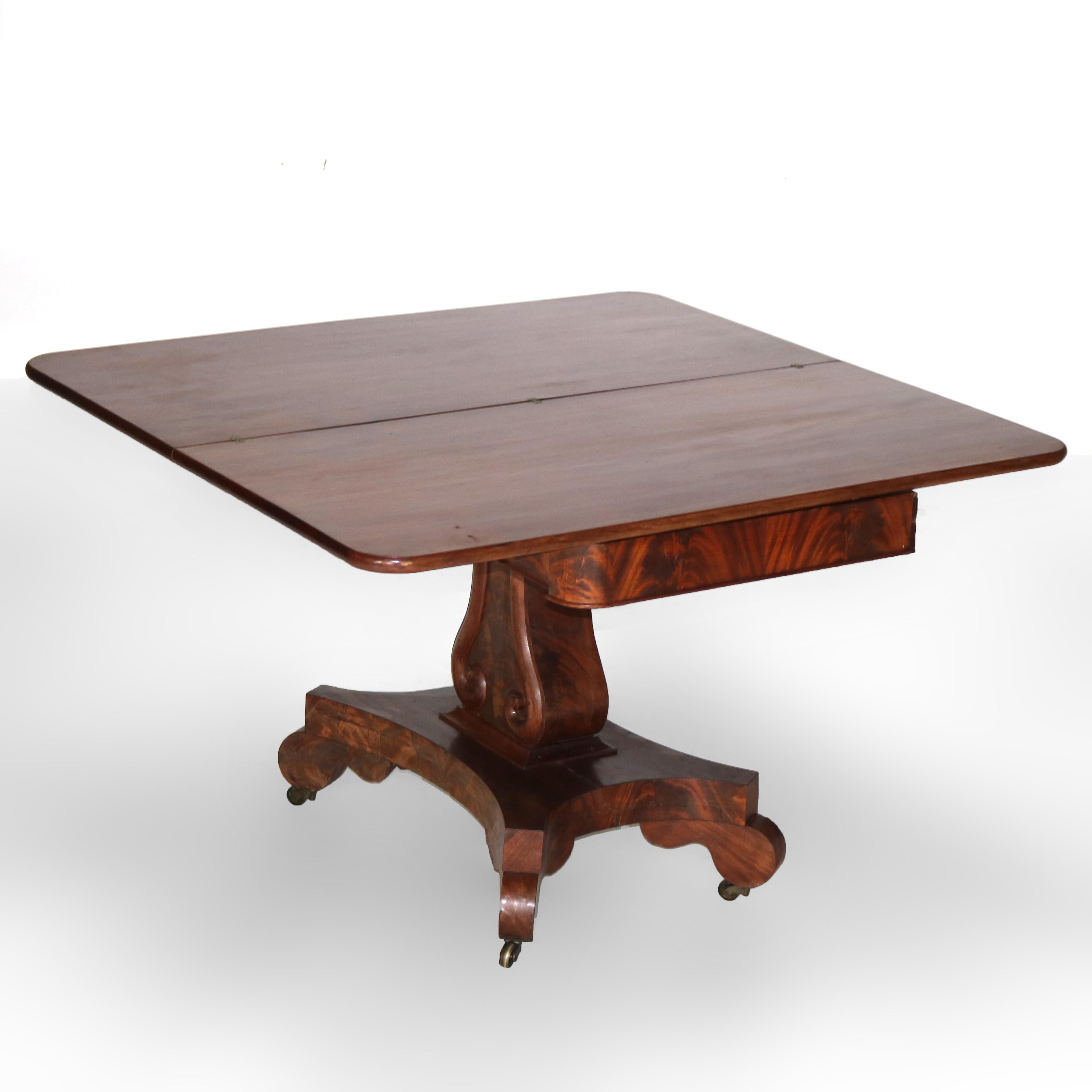 Antico tavolo da gioco classico americano in mogano a fiamma impero C1840 in vendita 5