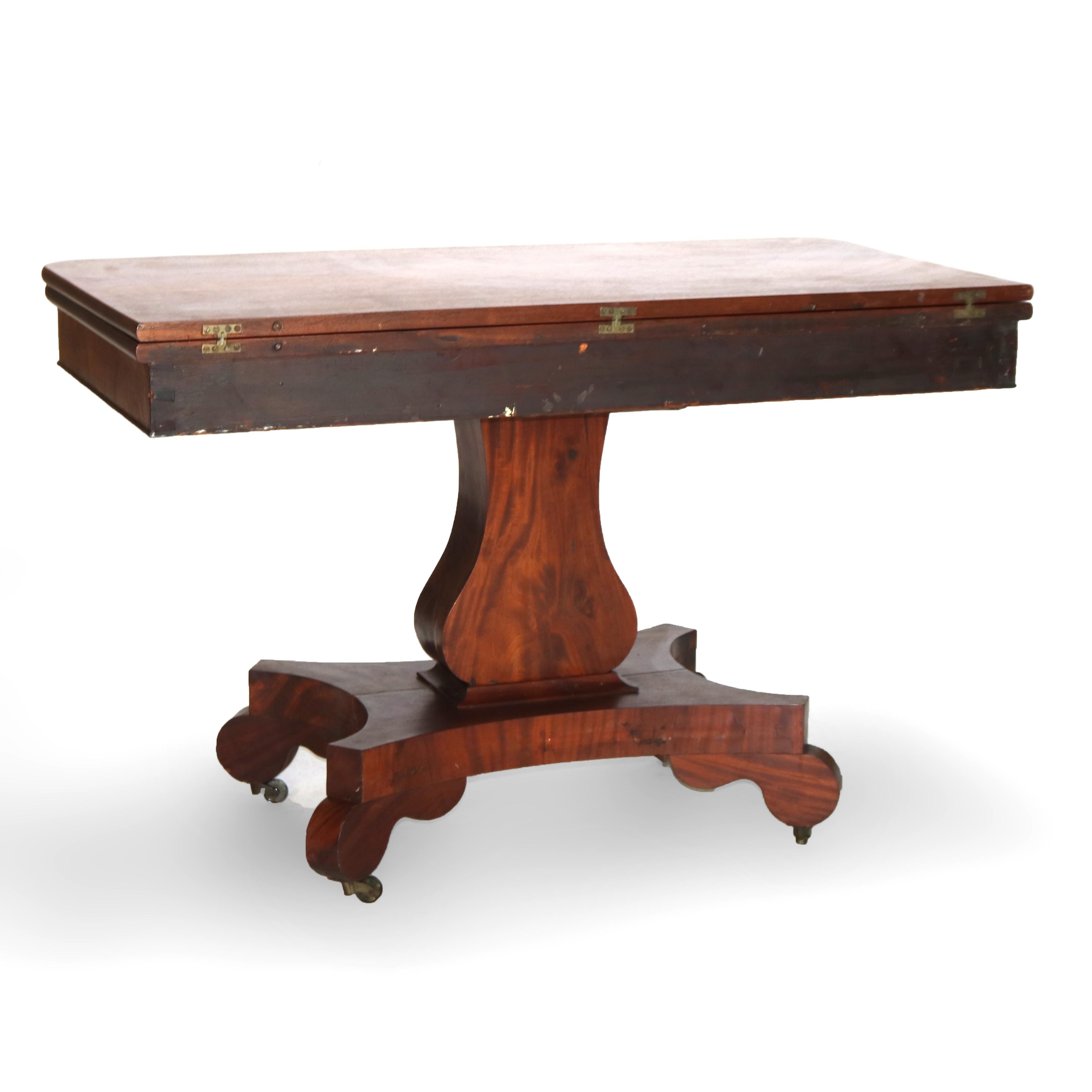 Antico tavolo da gioco classico americano in mogano a fiamma impero C1840 in vendita 9
