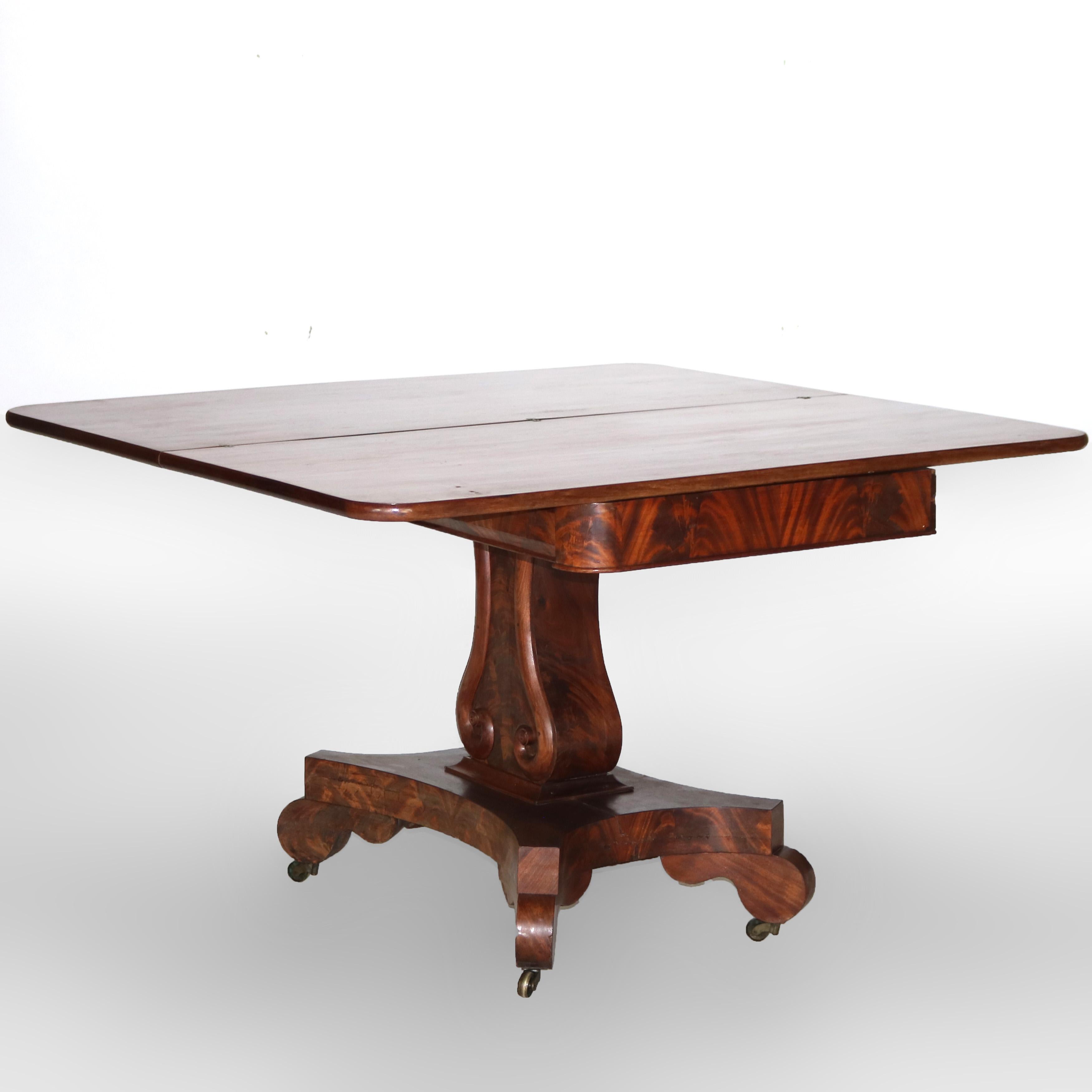 Antico tavolo da gioco classico americano in mogano a fiamma impero C1840 in vendita 4