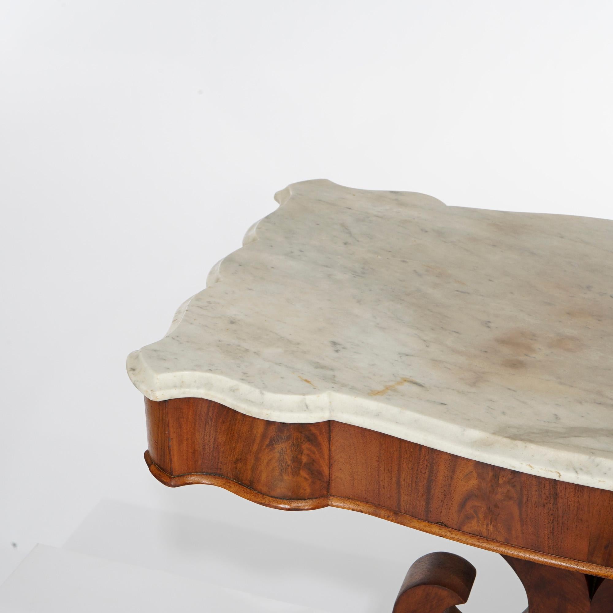 Ancienne table console classique de style Empire américain en acajou et marbre, C1840 en vente 4