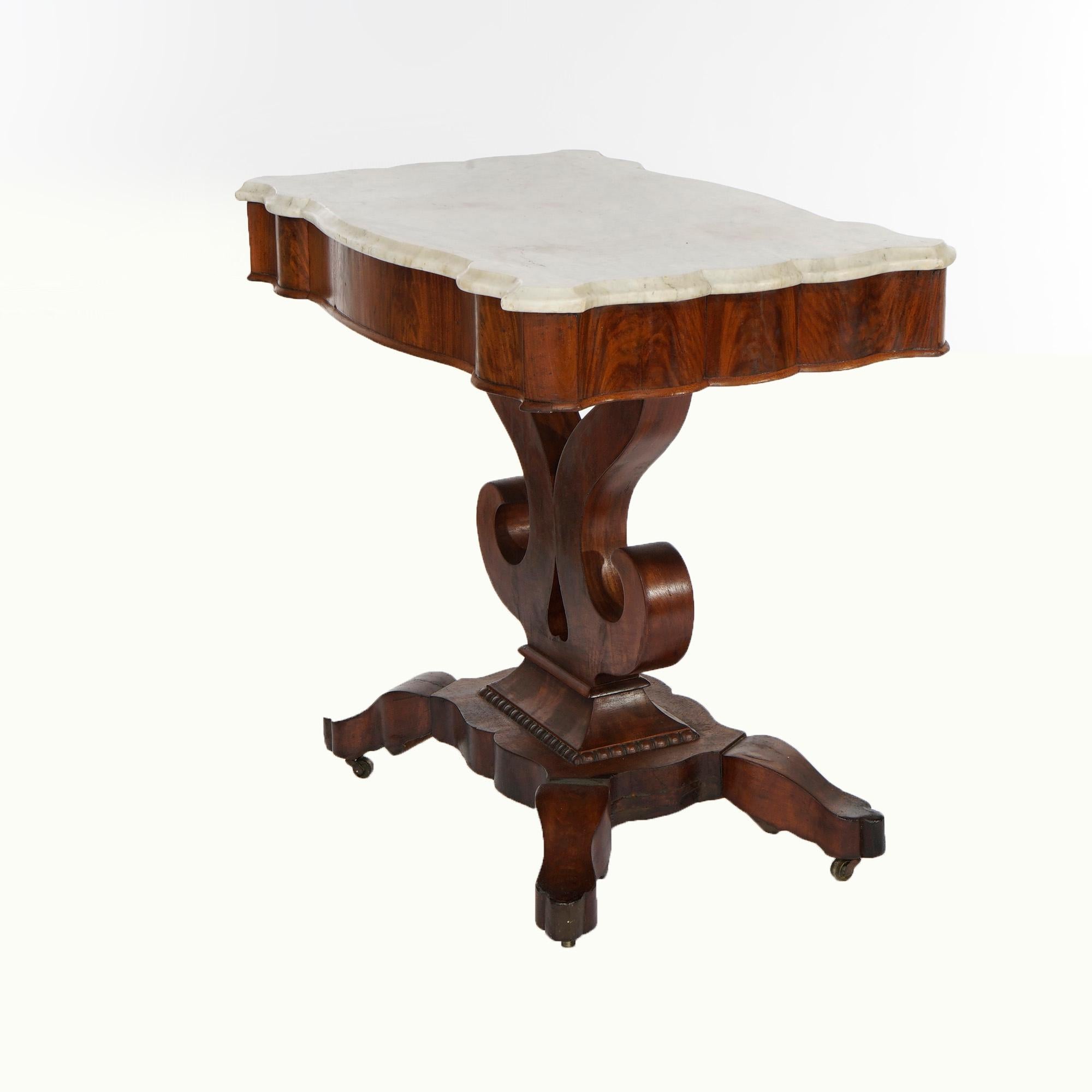 Marbre Ancienne table console classique de style Empire américain en acajou et marbre, C1840 en vente