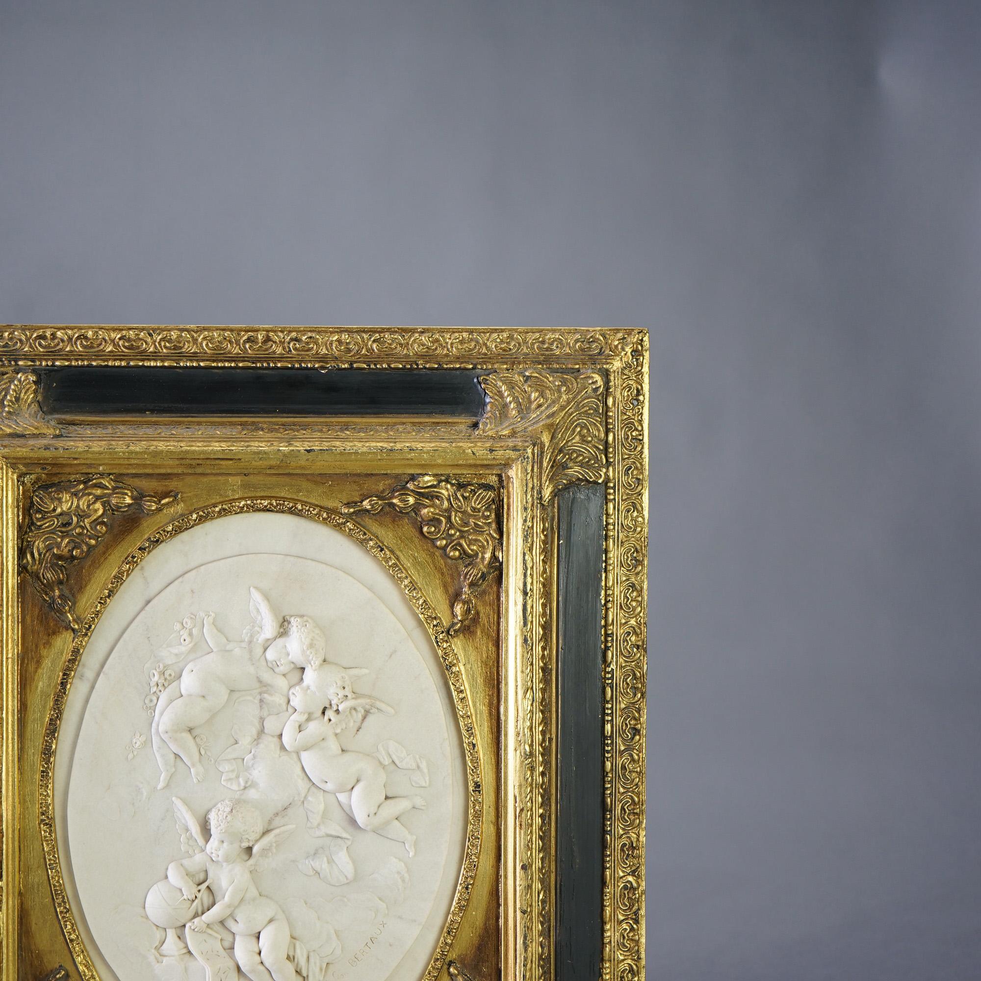Ancienne plaque classique en marbre sculpté avec des chérubins ailés par Bertaux, C.I.C. en vente 1
