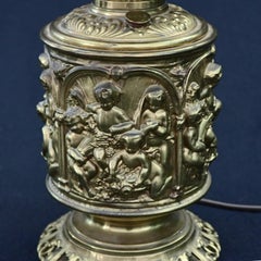 Classical Cherub Gone with the Wind Embossed Brass Parlor Lamp, circa 1880