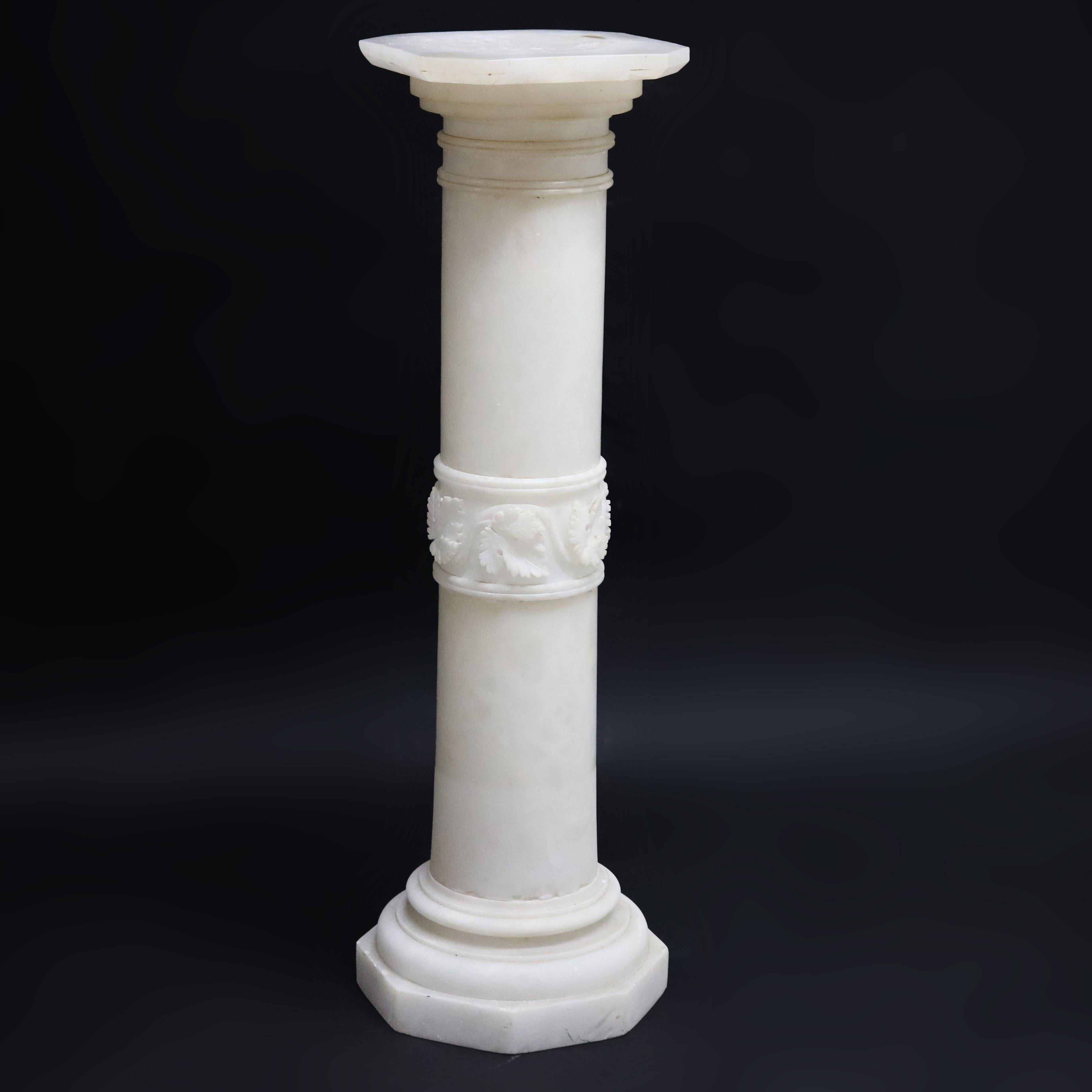 XIXe siècle Ancienne colonne dorique classique en albâtre sculpté Sculpture C1890 en vente