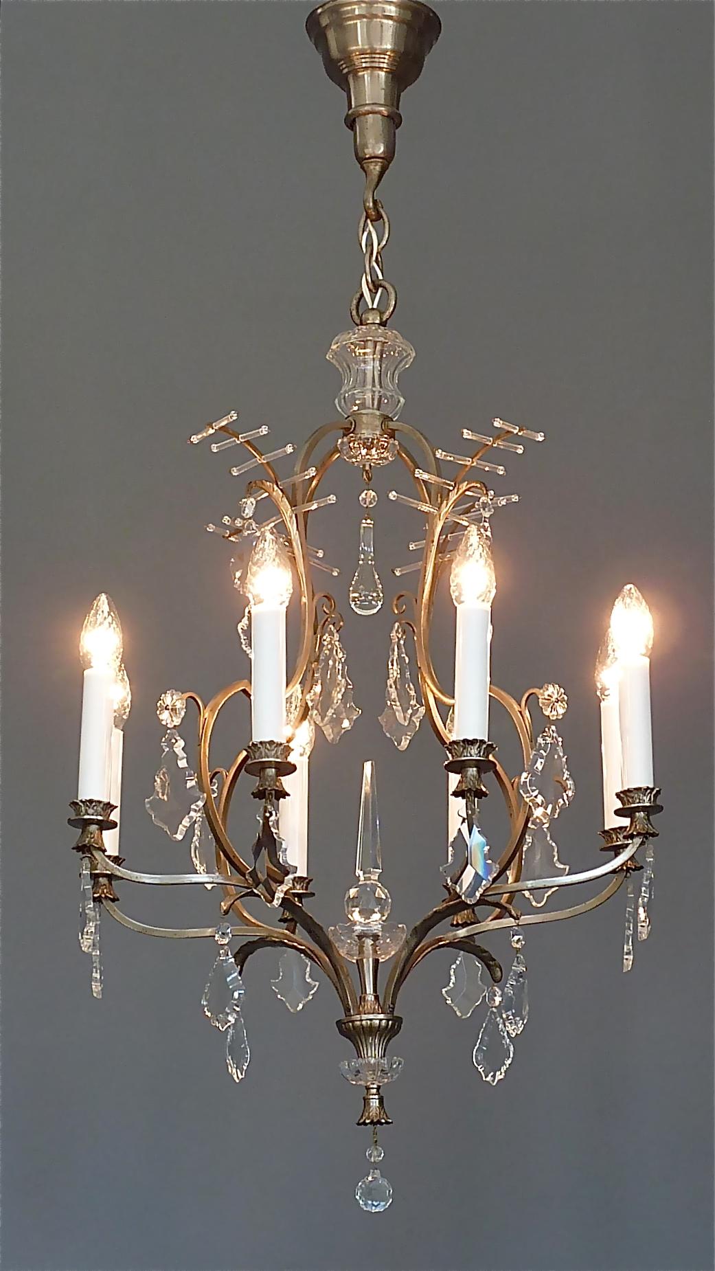 Antique Classical Eight-Light Crystal Glass Chandelier Vienna, circa 1910-1920 For Sale 10