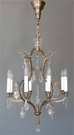 Antiker klassischer Acht-Licht-Kristallglas-Kronleuchter Wien, um 1910-1920
