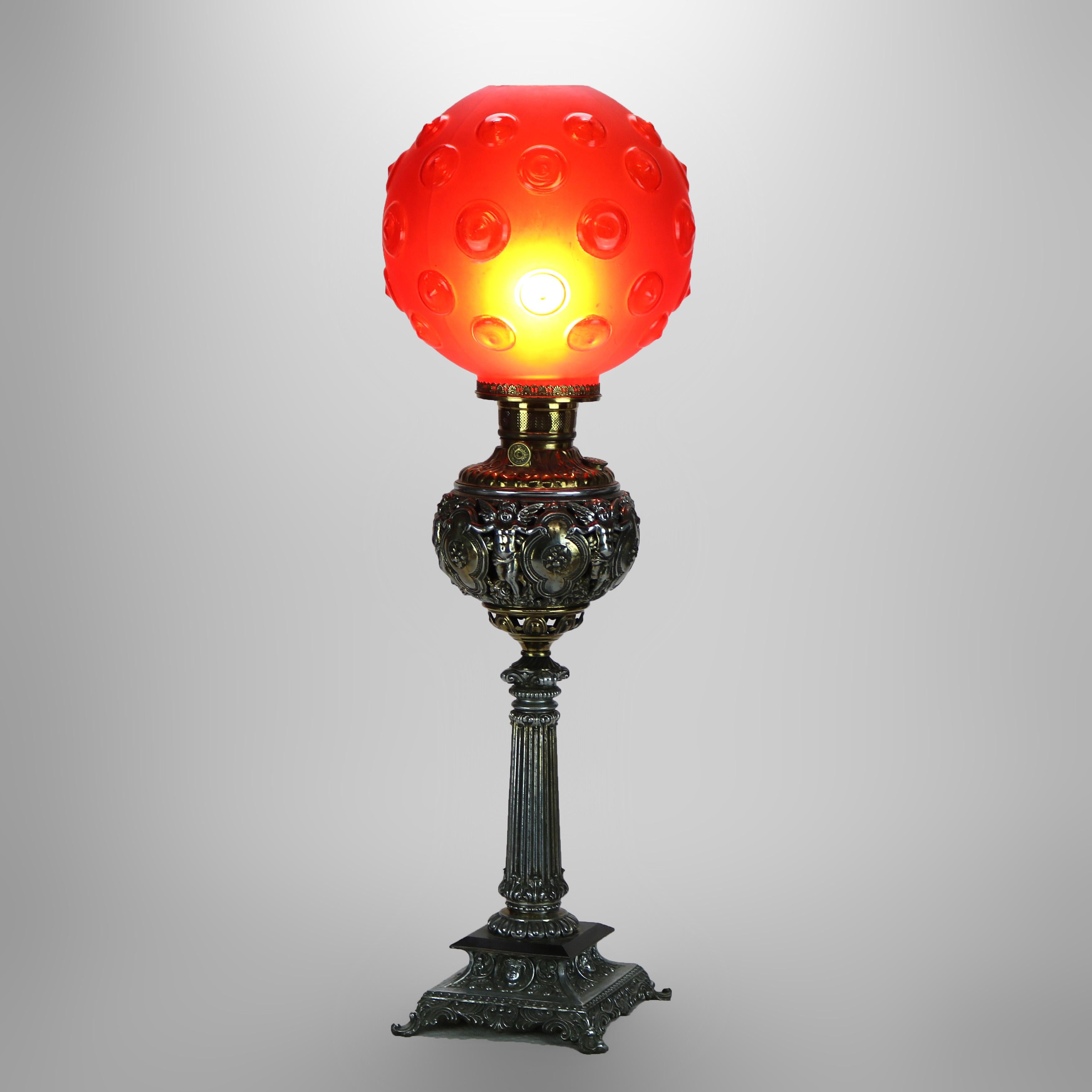 Americano Antica lampada da tavolo classica con cherubino figurato elettrificato C1890 in vendita