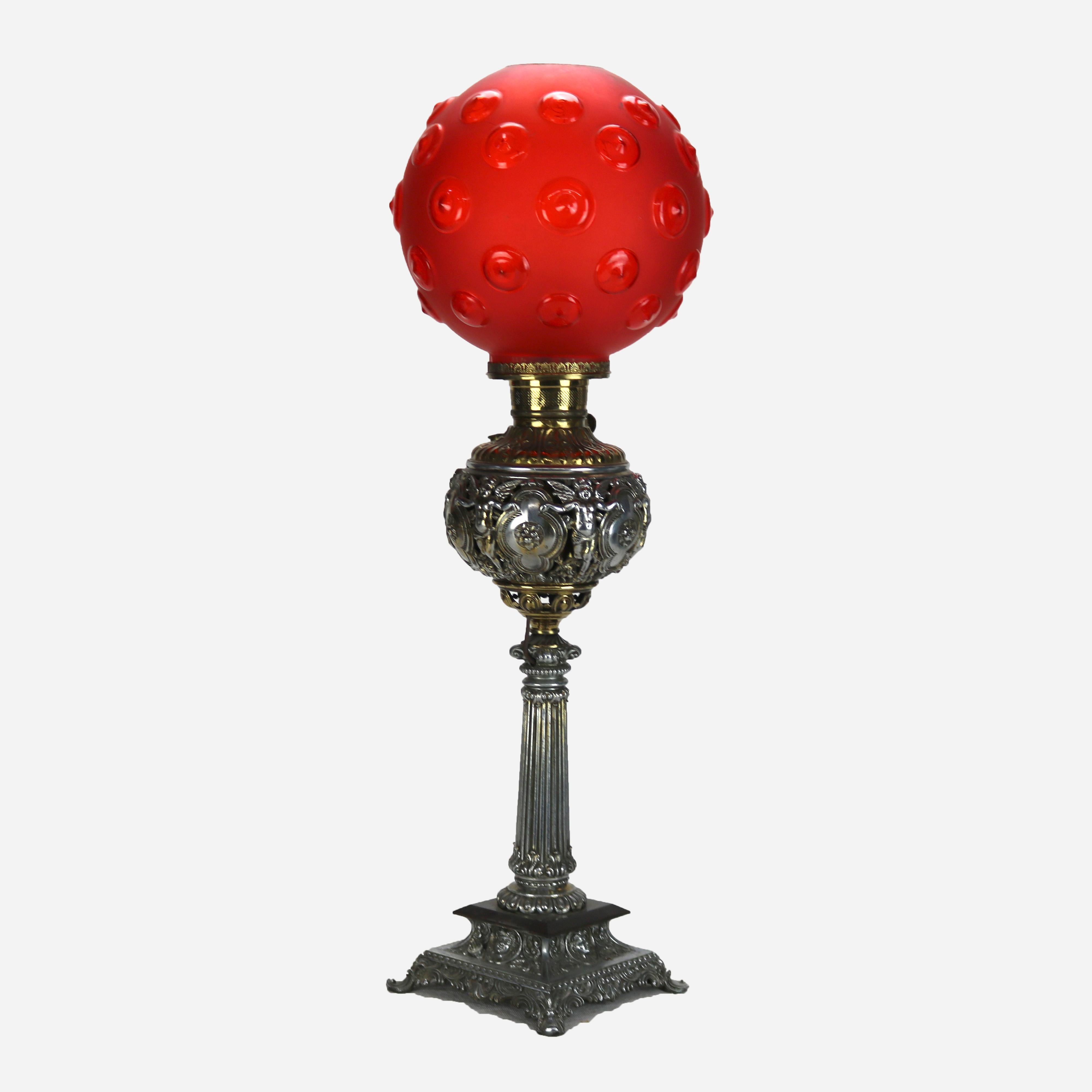 Antica lampada da tavolo classica con cherubino figurato elettrificato C1890 In condizioni buone in vendita a Big Flats, NY