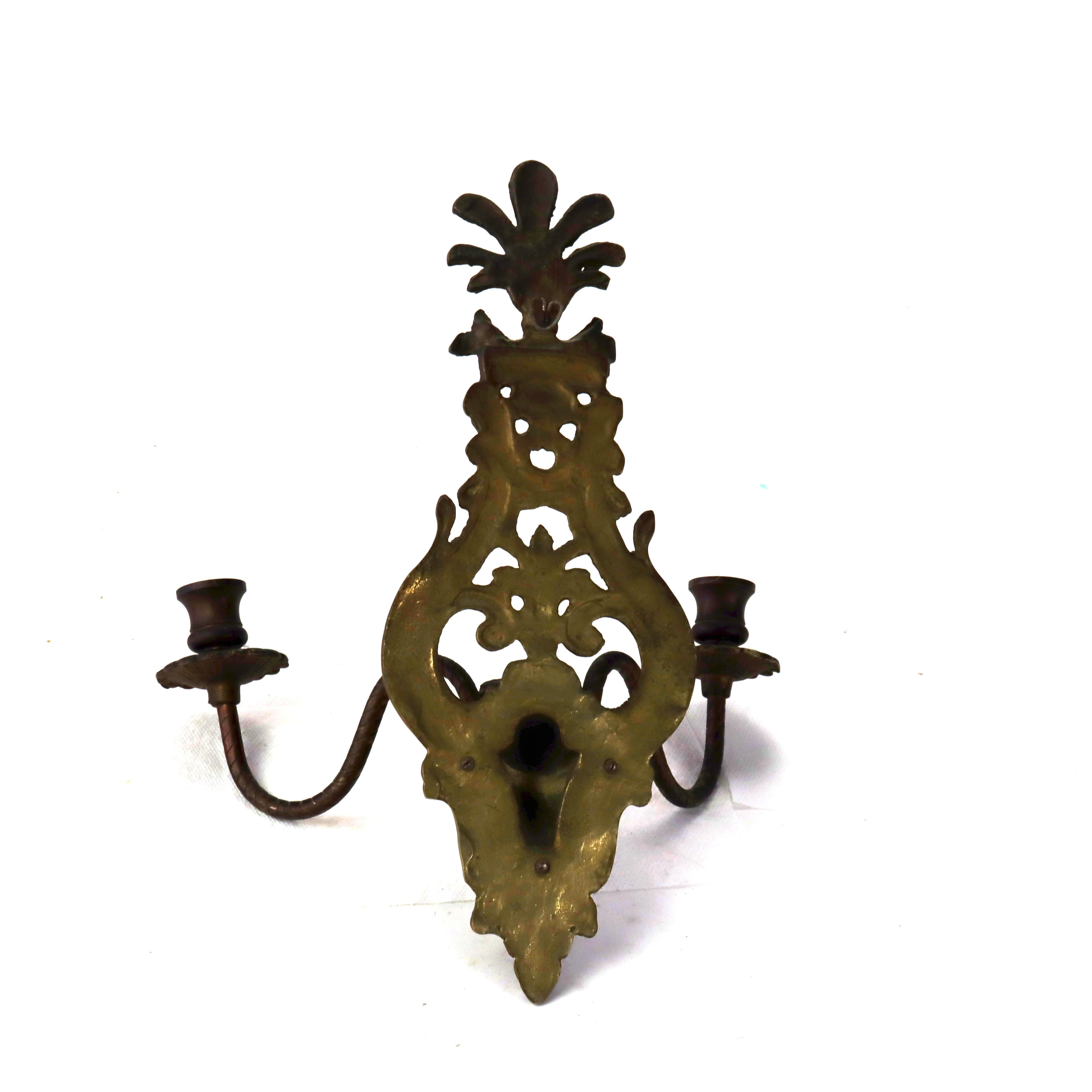 Anciennes appliques à bougie classiques françaises de style Louis XIV en bronze figuratif, vers 1920 en vente 1