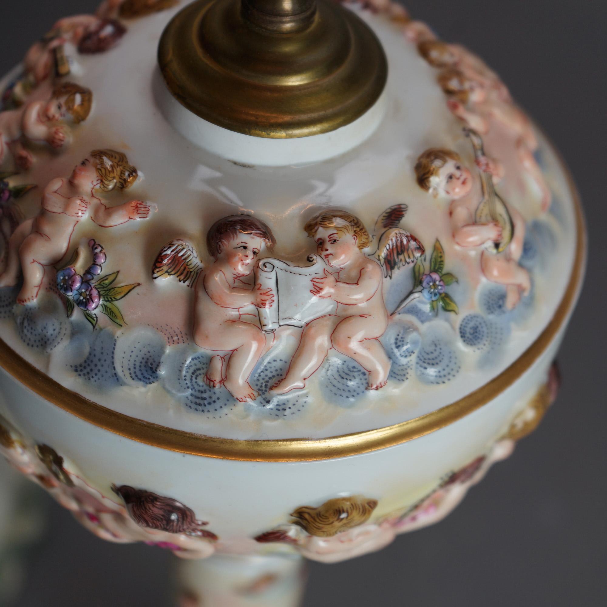 Antique Classical Italian Embossed Porcelain Cherub Table Lamp, c1920 For Sale 4
