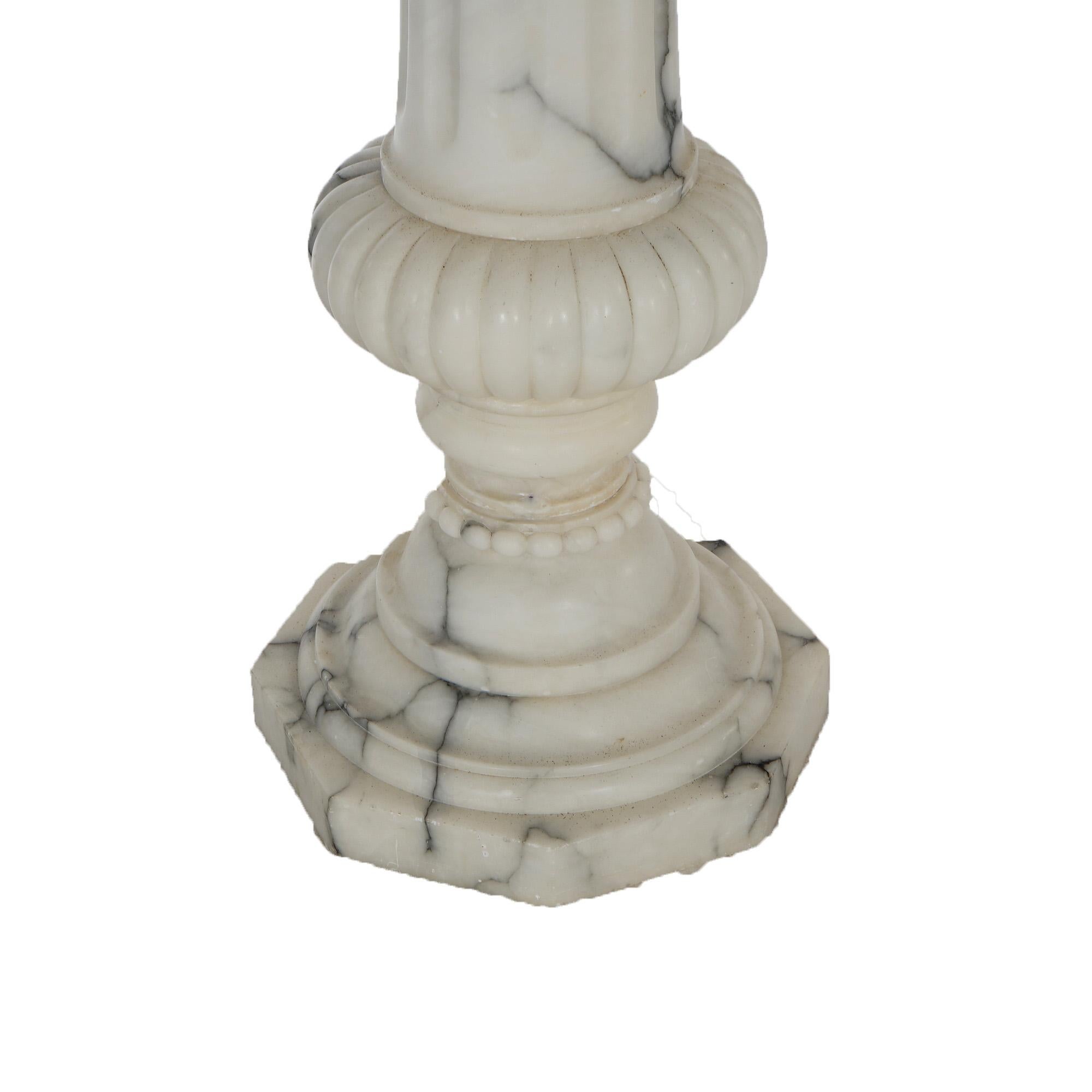 Antique sculpture classique en marbre The Pedestal, circa 1890 en vente 1