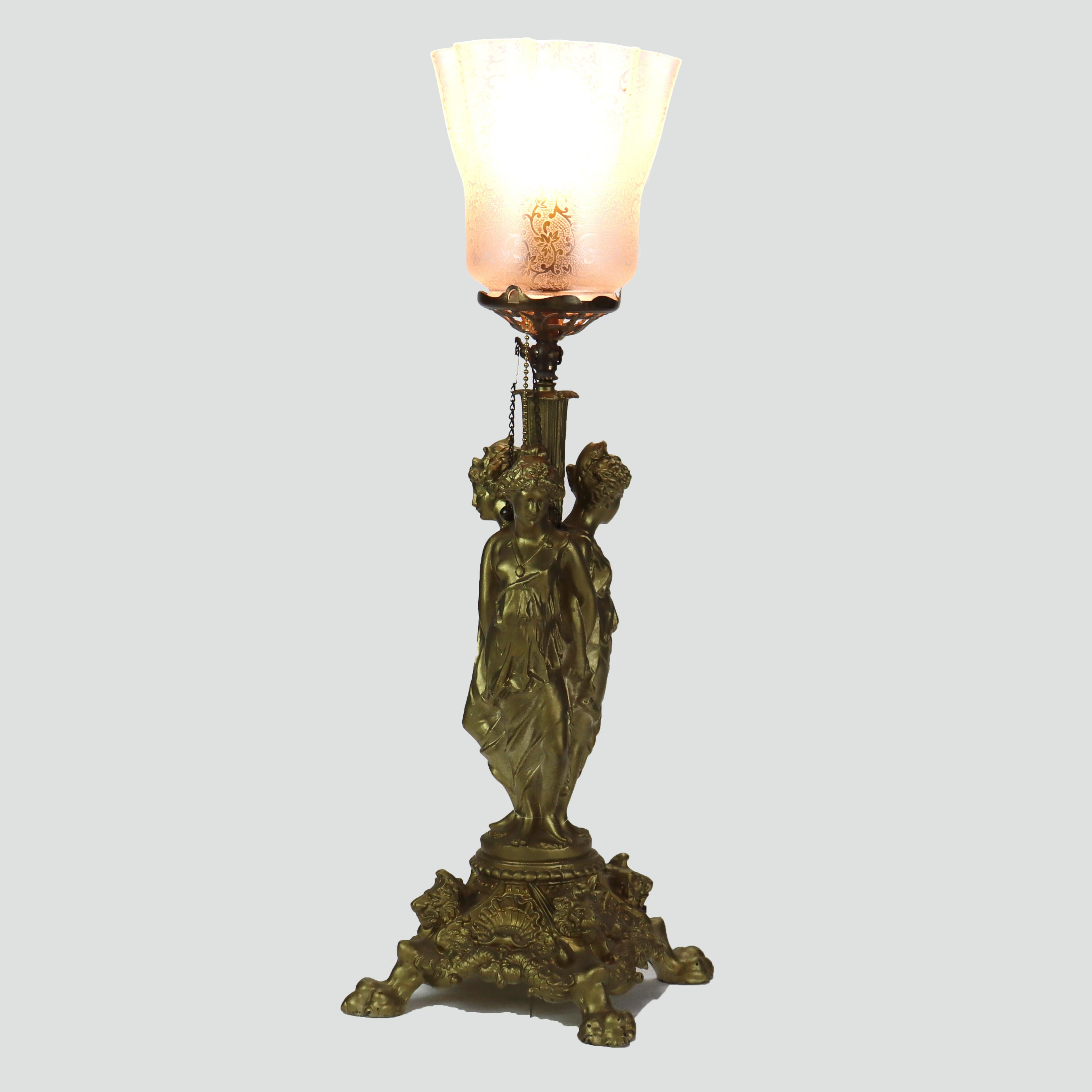 Antigua Lámpara de Mesa Clásica Tres Gracias Figural Dorada C1890 en Bueno estado para la venta en Big Flats, NY