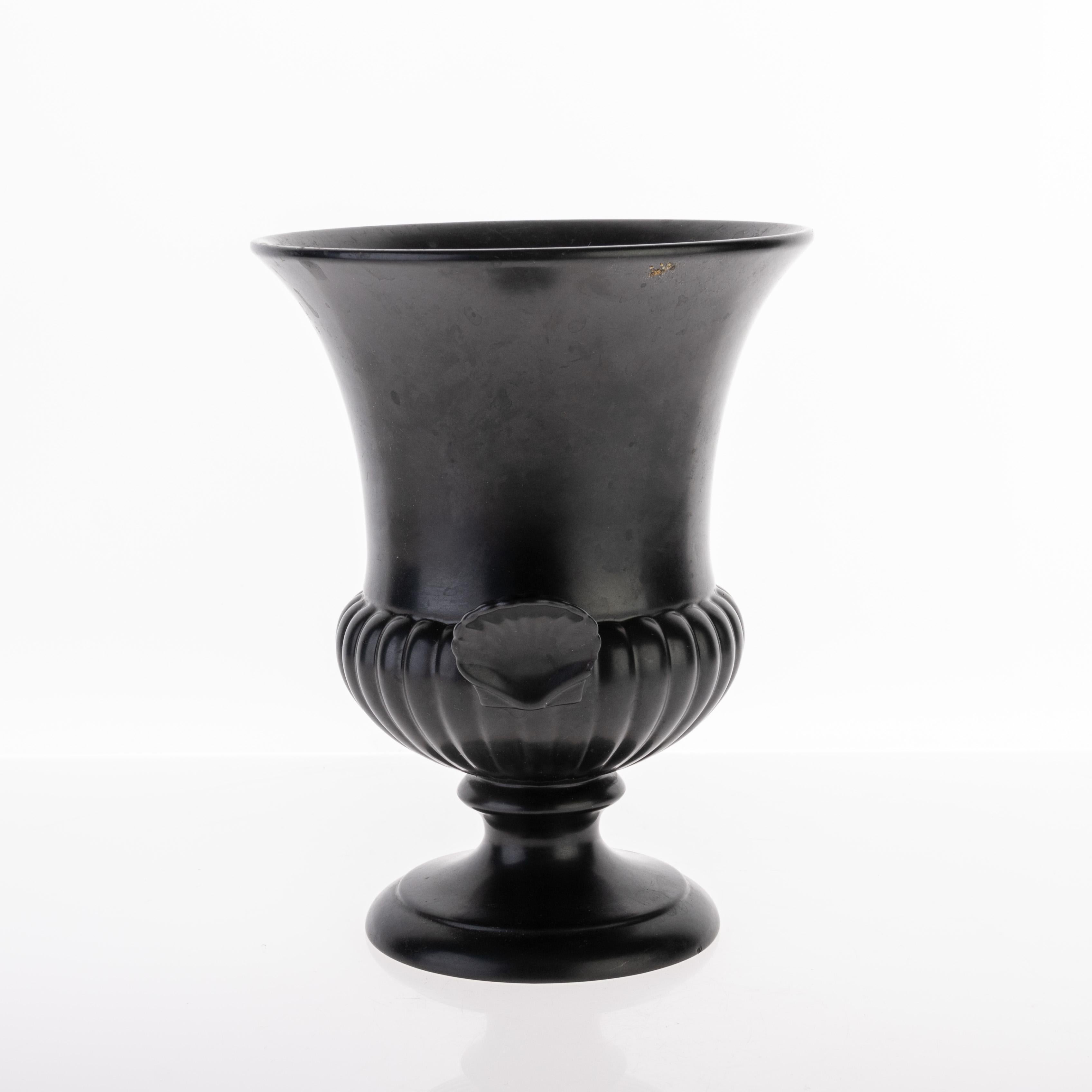 20th Century Antique Classical Wedgwood Black Basalt Shell Handled Ravenstone Urn Vase