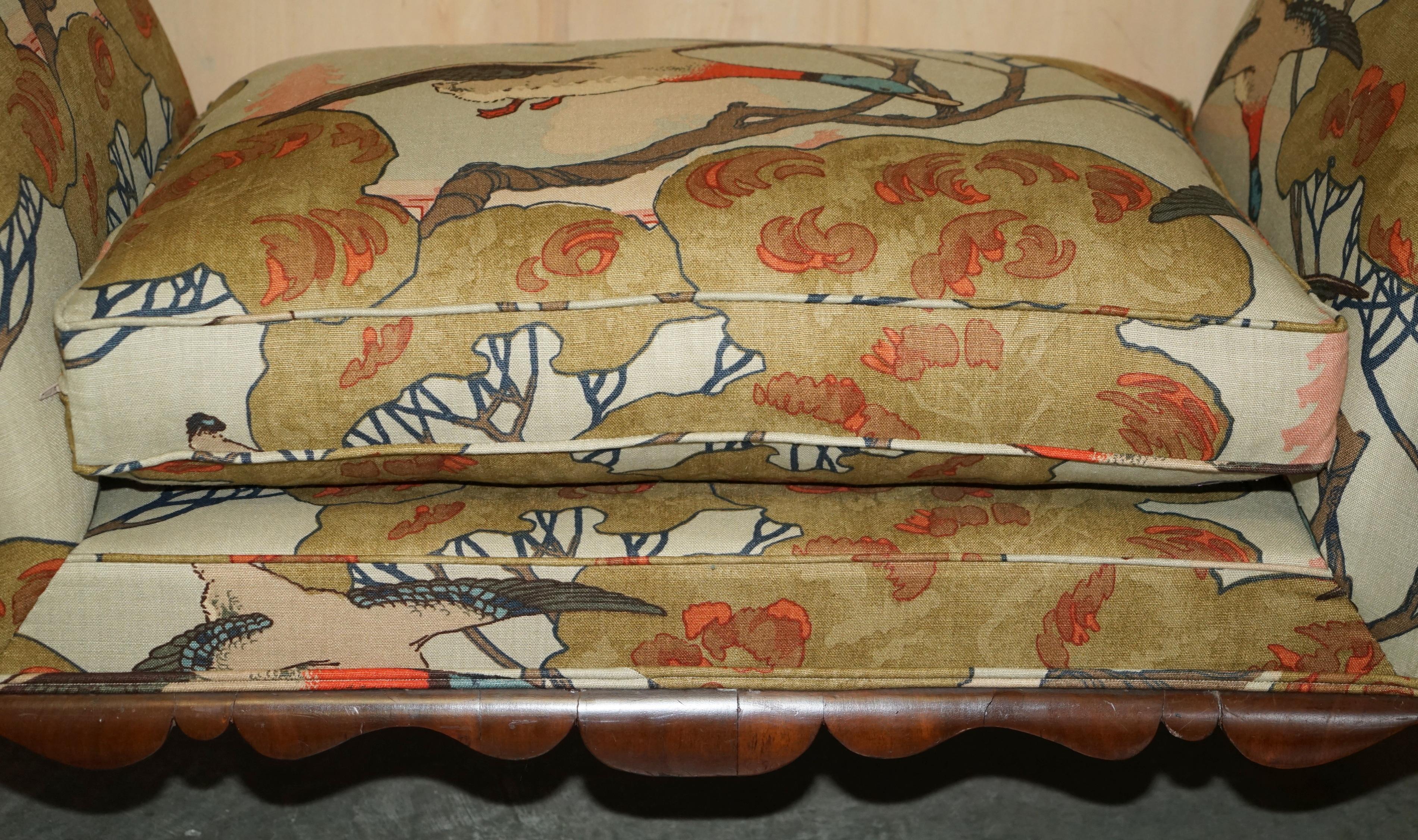 ANTIQUE CLAW & BALL FOOT HALL BENCH WiNDOW SEAT IN MULBERRY FLYING DUCK S FABRIC For Sale 3