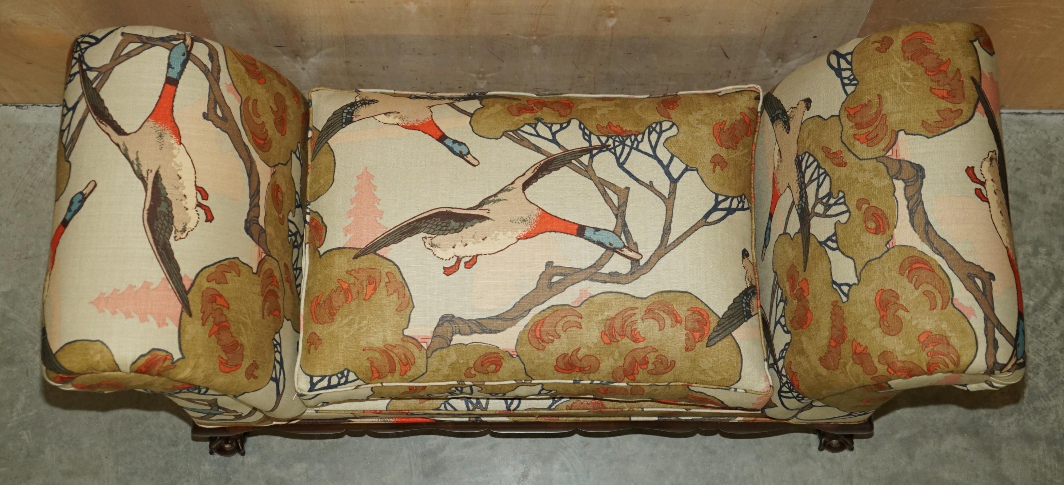 ANTIQUE CLAW & BALL FOOT HALL BENCH WiNDOW SEAT IN MULBERRY FLYING DUCK S FABRIC For Sale 7