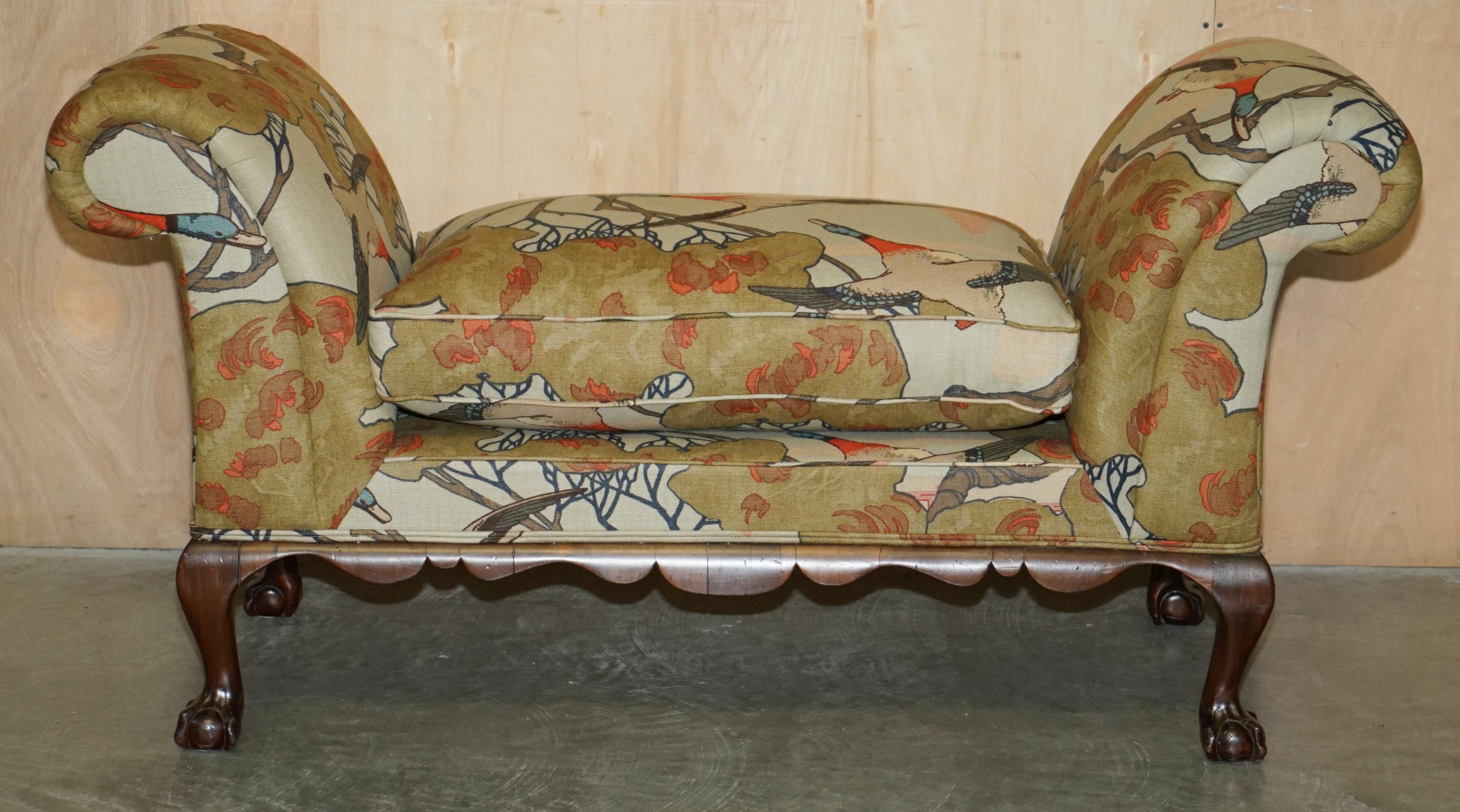 ANTIQUE CLAW & BALL FOOT HALL BENCH WiNDOW SEAT IN MULBERRY FLYING DUCK S FABRIC For Sale 13