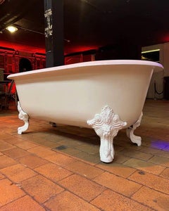 Antique Clawfoot Bathtub with Eagle Feet, France, circa 1900
