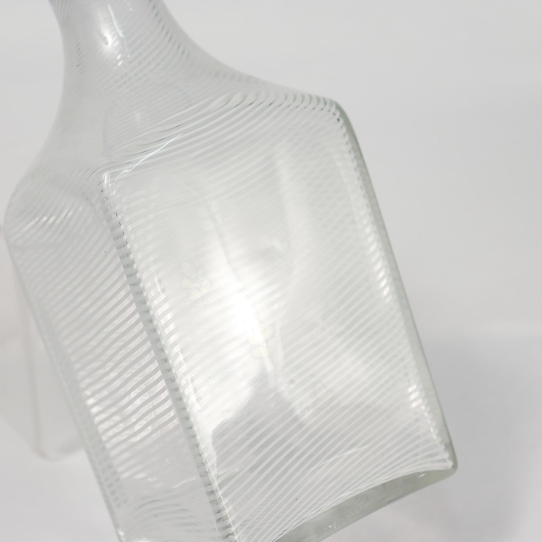 Carafe ou bouteille de liqueur antique Clichy Latticino en verre français tourbillonnant en vente 6