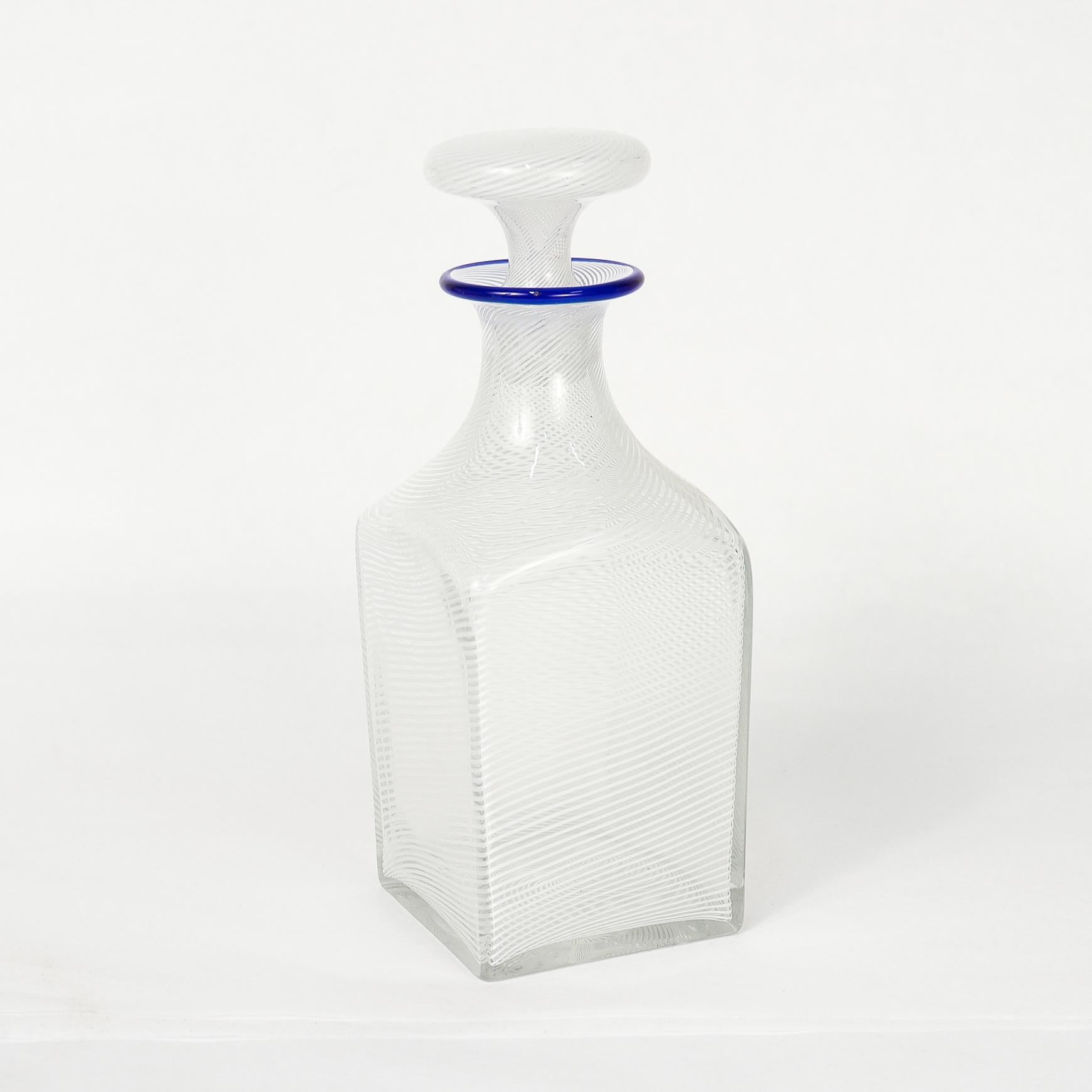 Carafe ou bouteille de liqueur antique Clichy Latticino en verre français tourbillonnant en vente 8
