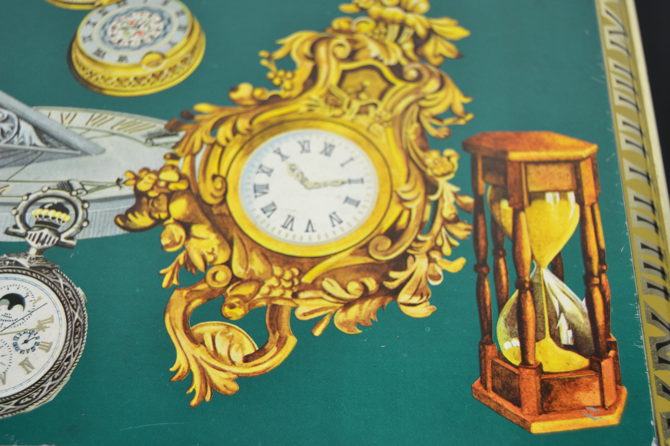 Antique Clocks and Watches, Timepieces Tin Box In Good Condition For Sale In Antwerp, BE