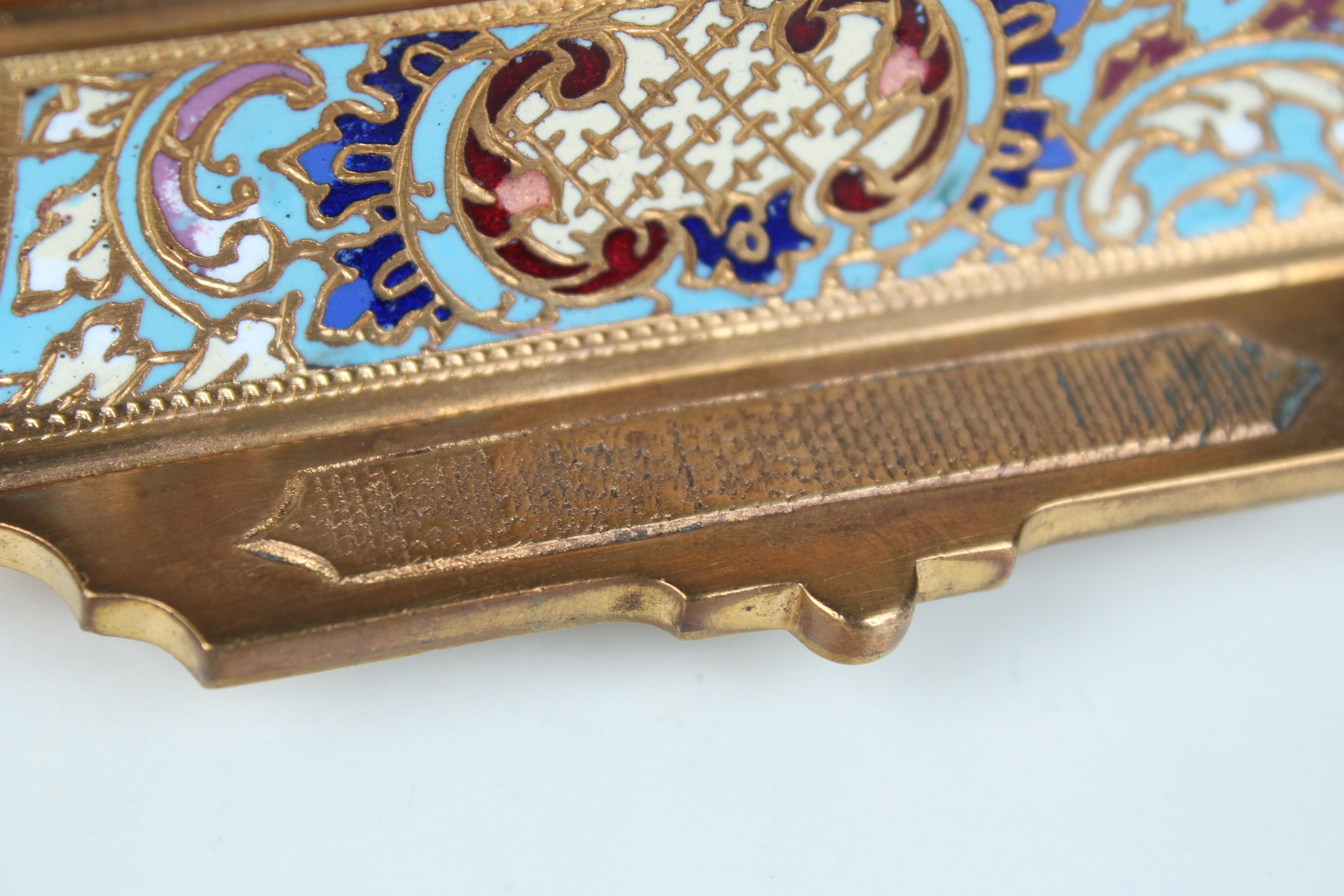 Antikes Cloisonné-Emaille-Schreibtischset, Bronze Doré, Frankreich, CIRCA 1880 (Messing) im Angebot